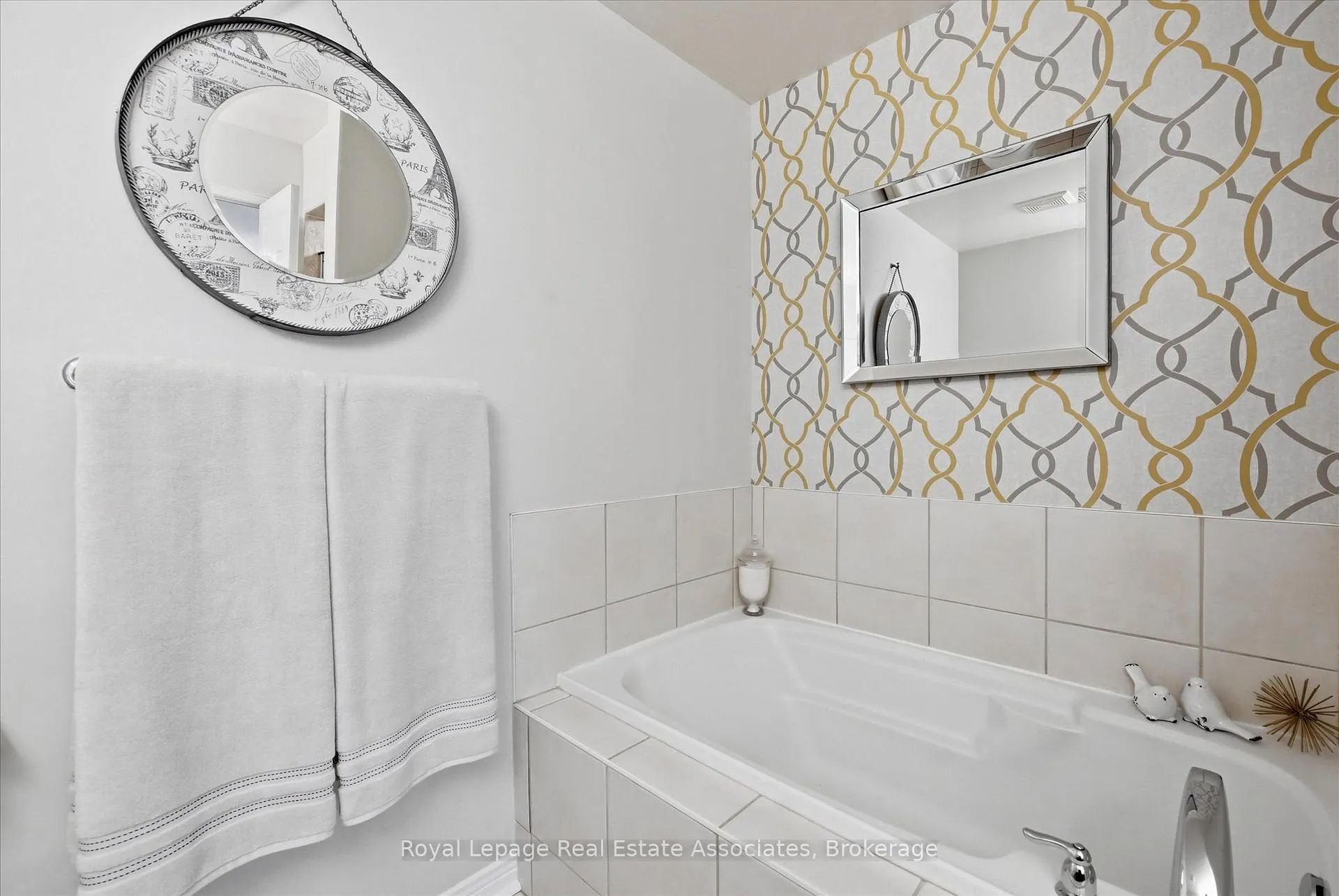 Photo 27 of Unit 41, 4241 Sarazen Drive, Burlington, Rose — HOMEH