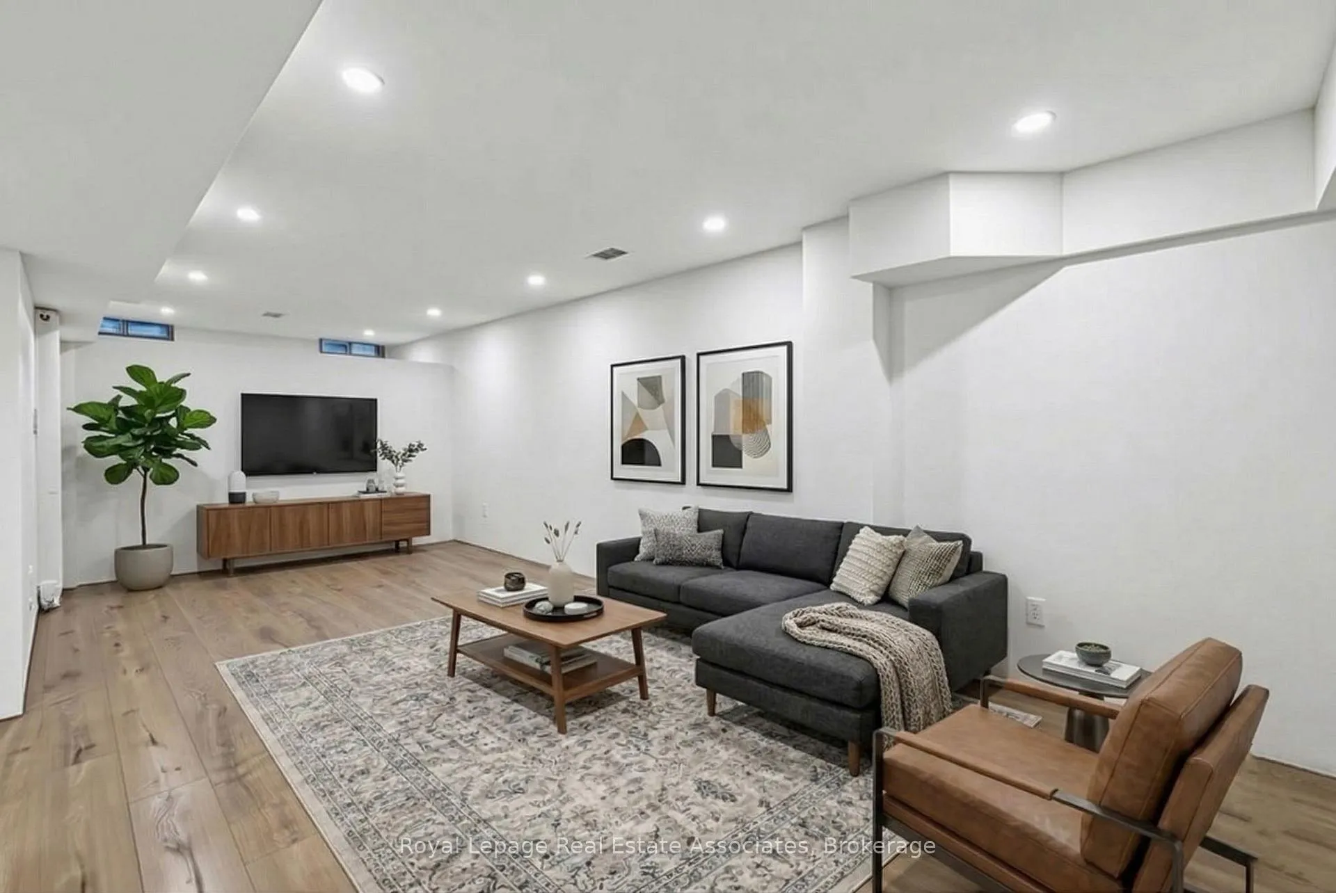 Photo 37 of Unit 41, 4241 Sarazen Drive, Burlington, Rose — HOMEH