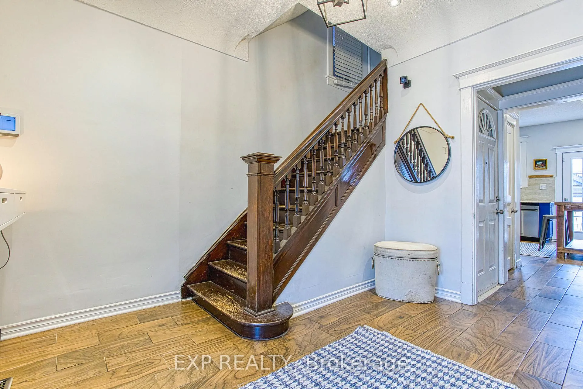 Photo 5 of 20 Senator Avenue, Hamilton, Stipley — HOMEH