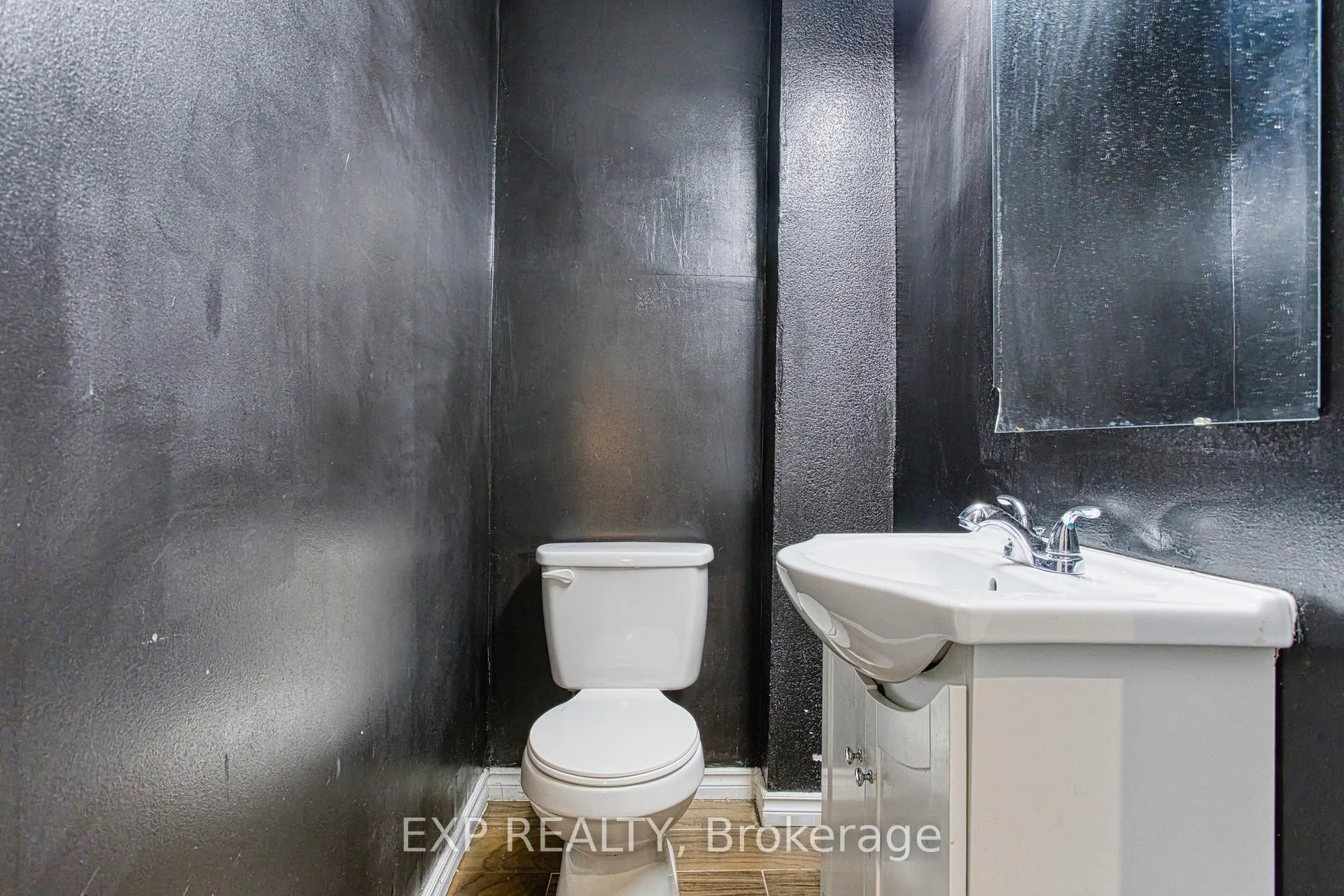 Photo 17 of 20 Senator Avenue, Hamilton, Stipley — HOMEH