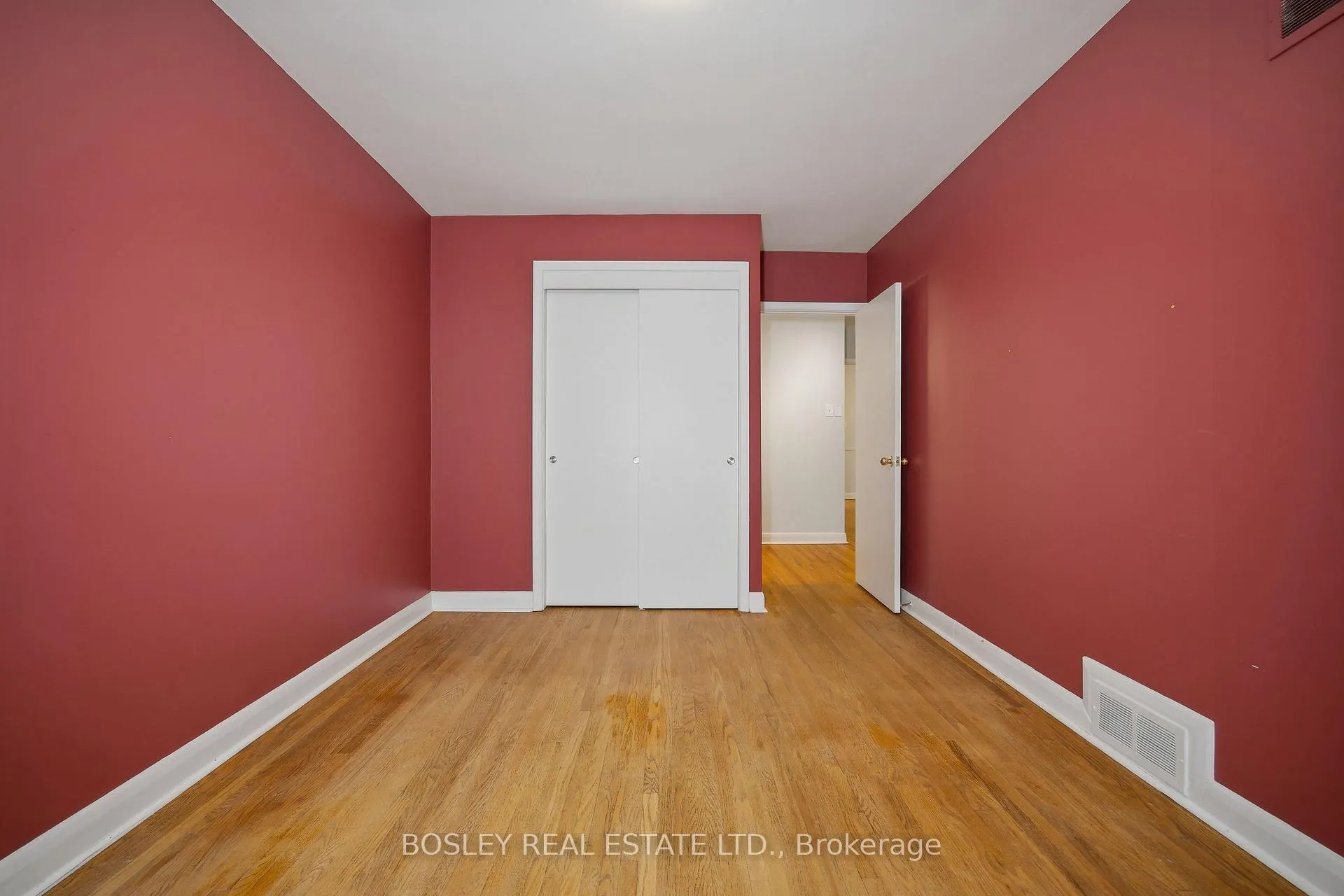 Photo 32 of 9 Love Crescent, Toronto, East End-Danforth — HOMEH