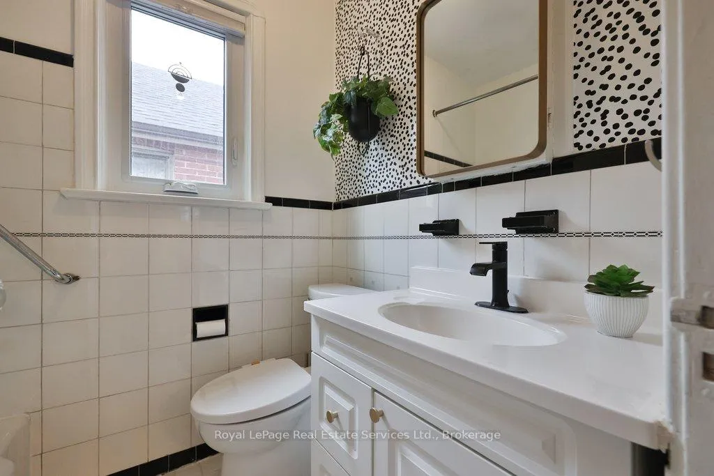 Photo 20 of 177 Cameron Avenue, Toronto, Keelesdale-Eglinton West — HOMEH