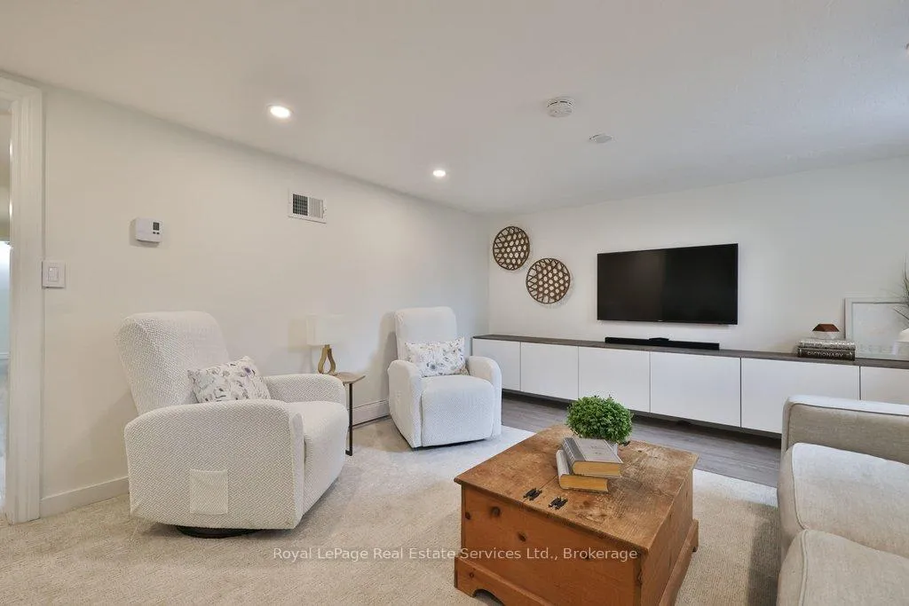 Photo 31 of 177 Cameron Avenue, Toronto, Keelesdale-Eglinton West — HOMEH