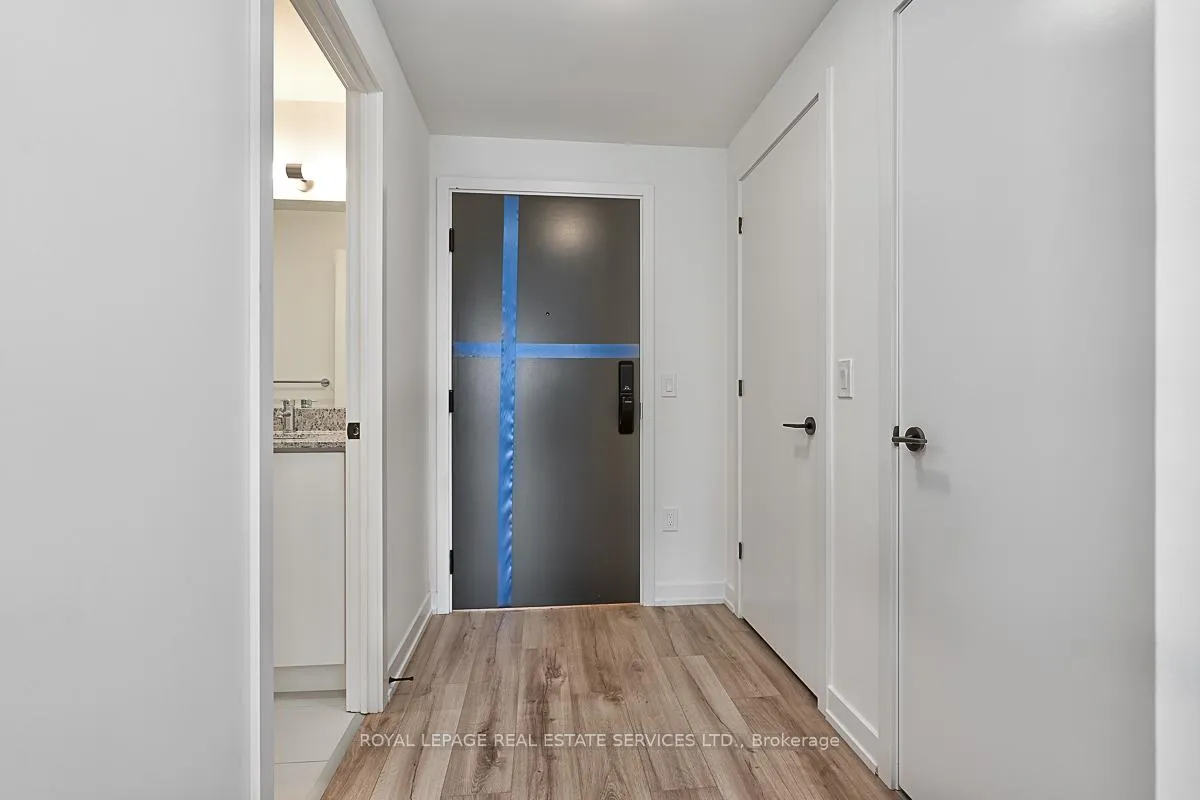 Photo 2 of Unit 202, 345 Wheat Boom Drive, Oakville, Joshua Meadows — HOMEH
