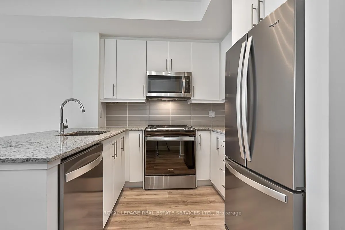 Photo 3 of Unit 202, 345 Wheat Boom Drive, Oakville, Joshua Meadows — HOMEH