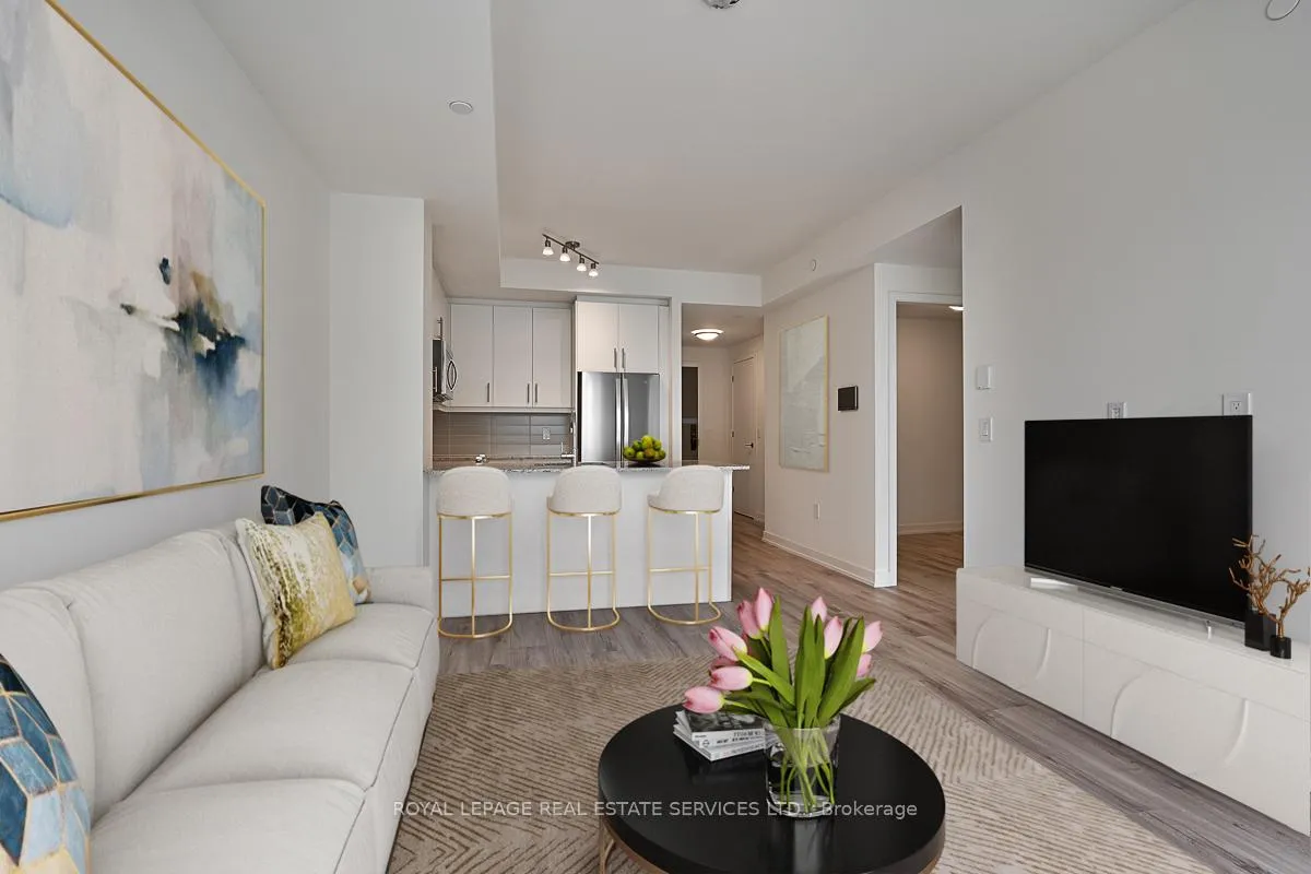 Photo 6 of Unit 202, 345 Wheat Boom Drive, Oakville, Joshua Meadows — HOMEH