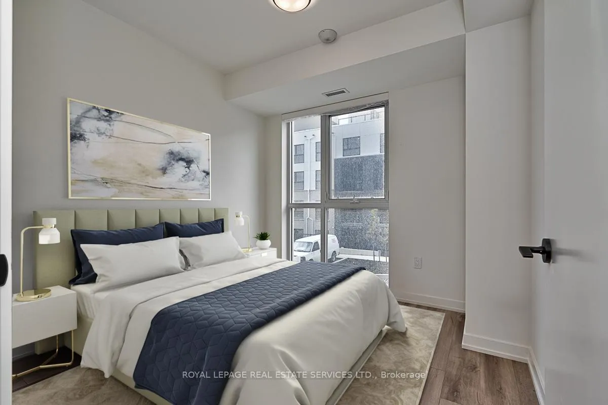 Photo 7 of Unit 202, 345 Wheat Boom Drive, Oakville, Joshua Meadows — HOMEH