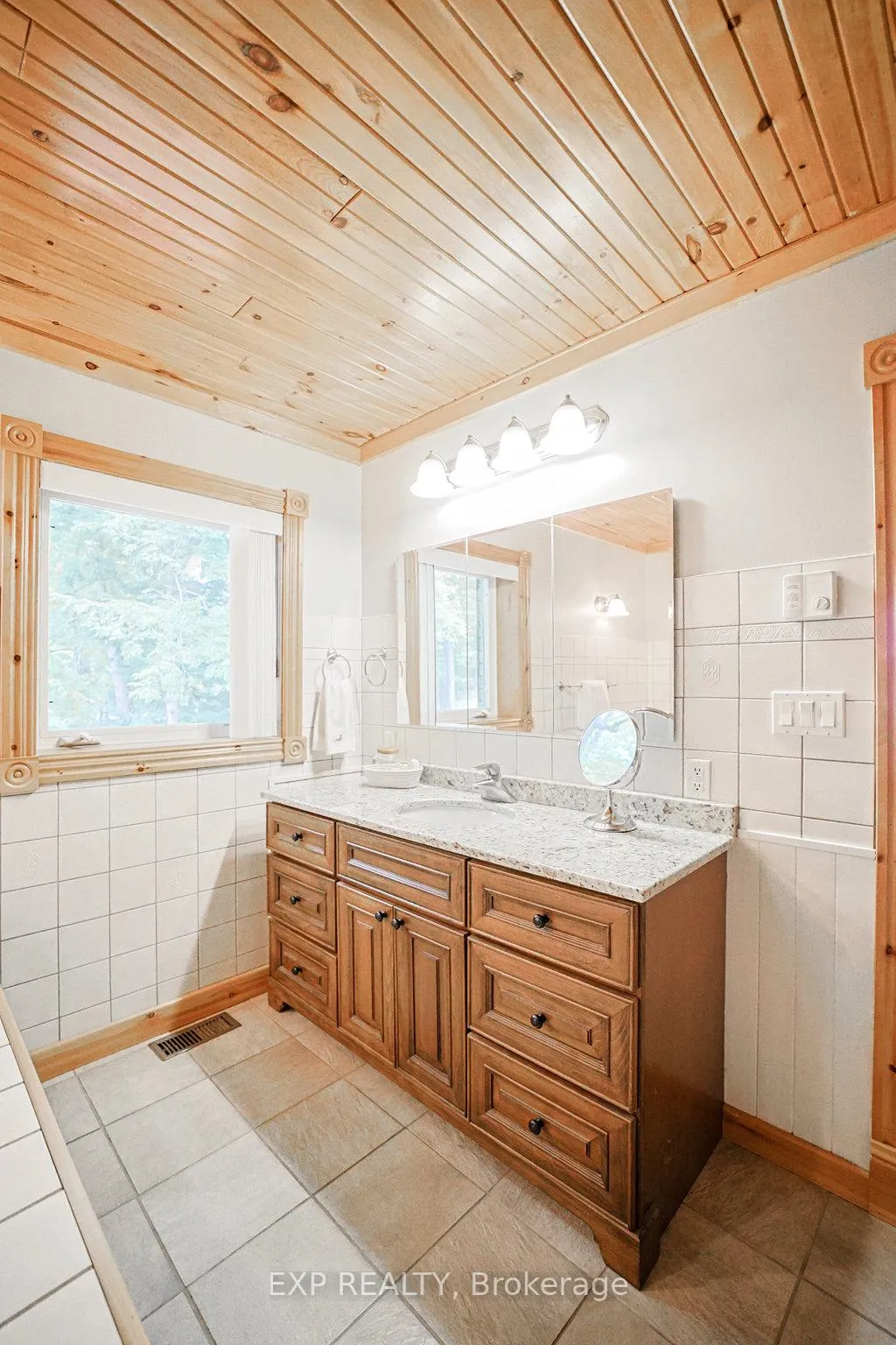 Photo 21 of 27 Sylvan Drive, North Kawartha — HOMEH