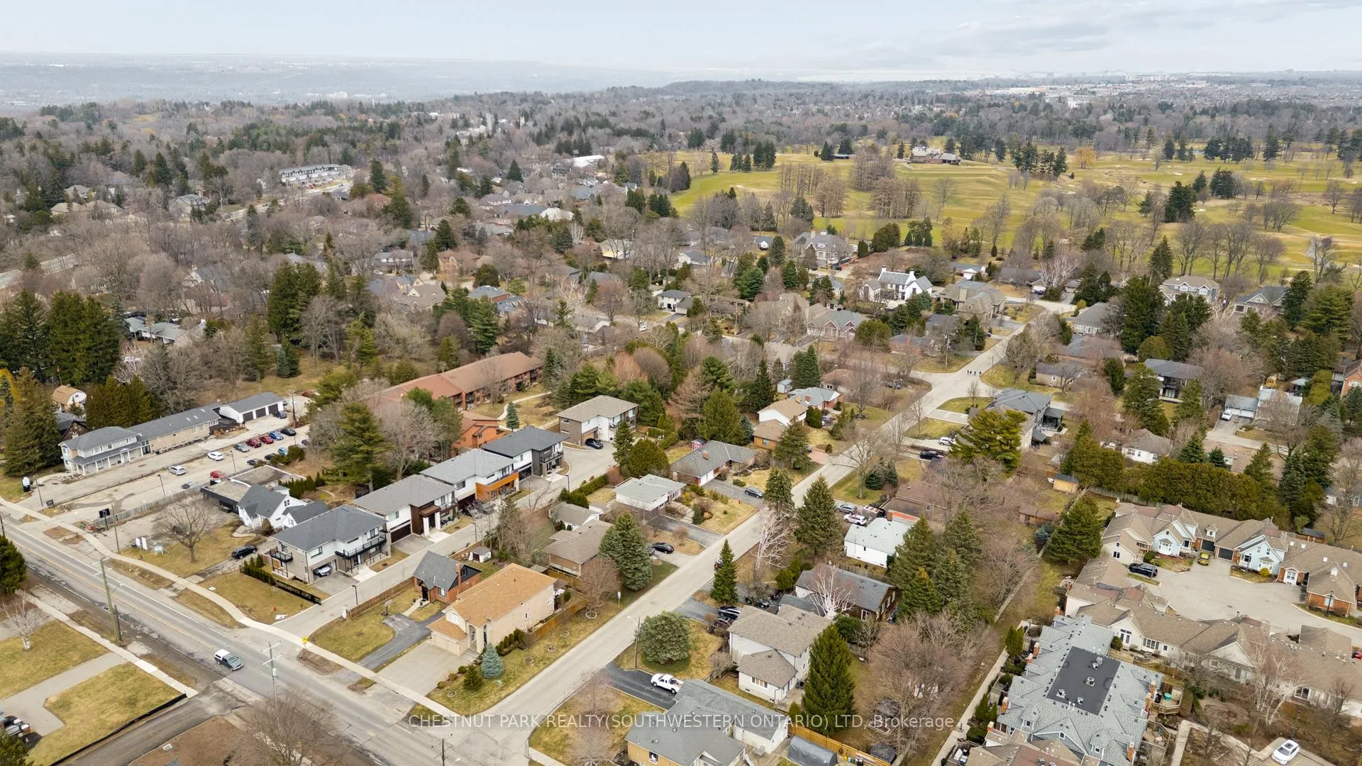 Photo 41 of 19 Douglas Road, Hamilton, Ancaster — HOMEH