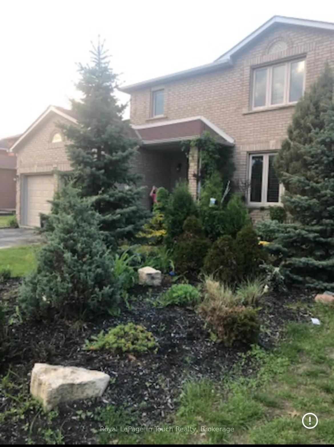Photo 3 of 153 Ferndale Drive S, Barrie, Ardagh — HOMEH