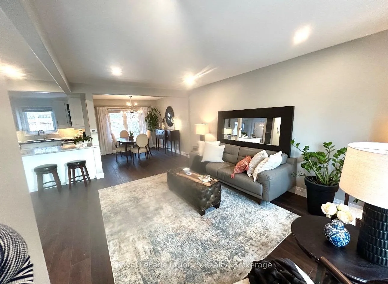 Photo 7 of 153 Ferndale Drive S, Barrie, Ardagh — HOMEH