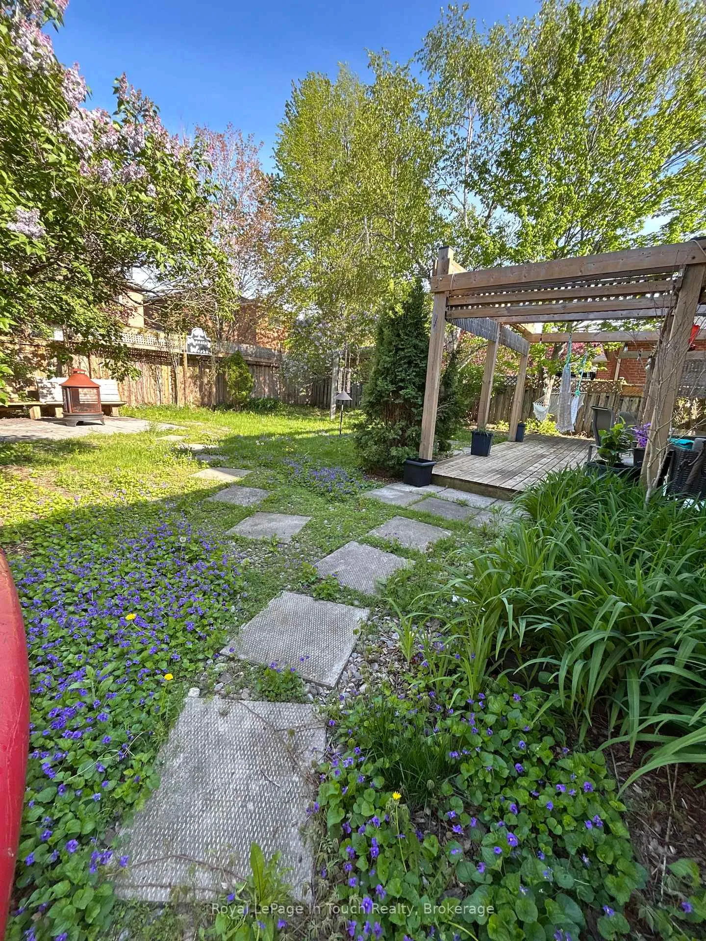 Photo 40 of 153 Ferndale Drive S, Barrie, Ardagh — HOMEH
