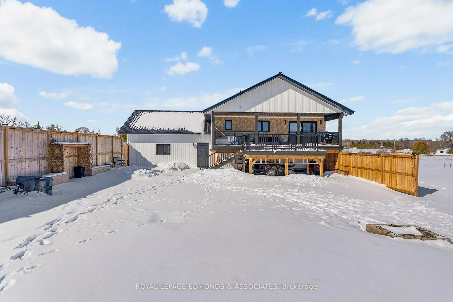 Photo 38 of 1097 Sutherland Road, Whitewater Region, Whitewater Region — HOMEH