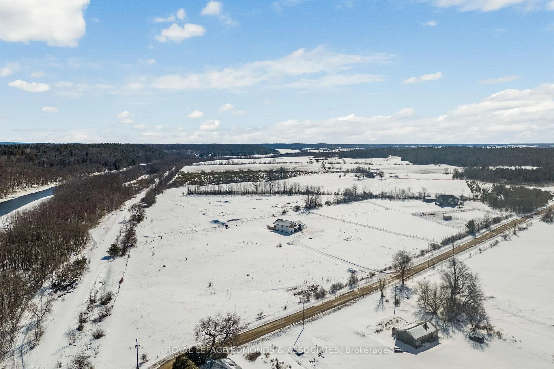 Photo 42 of 1097 Sutherland Road, Whitewater Region, Whitewater Region — HOMEH