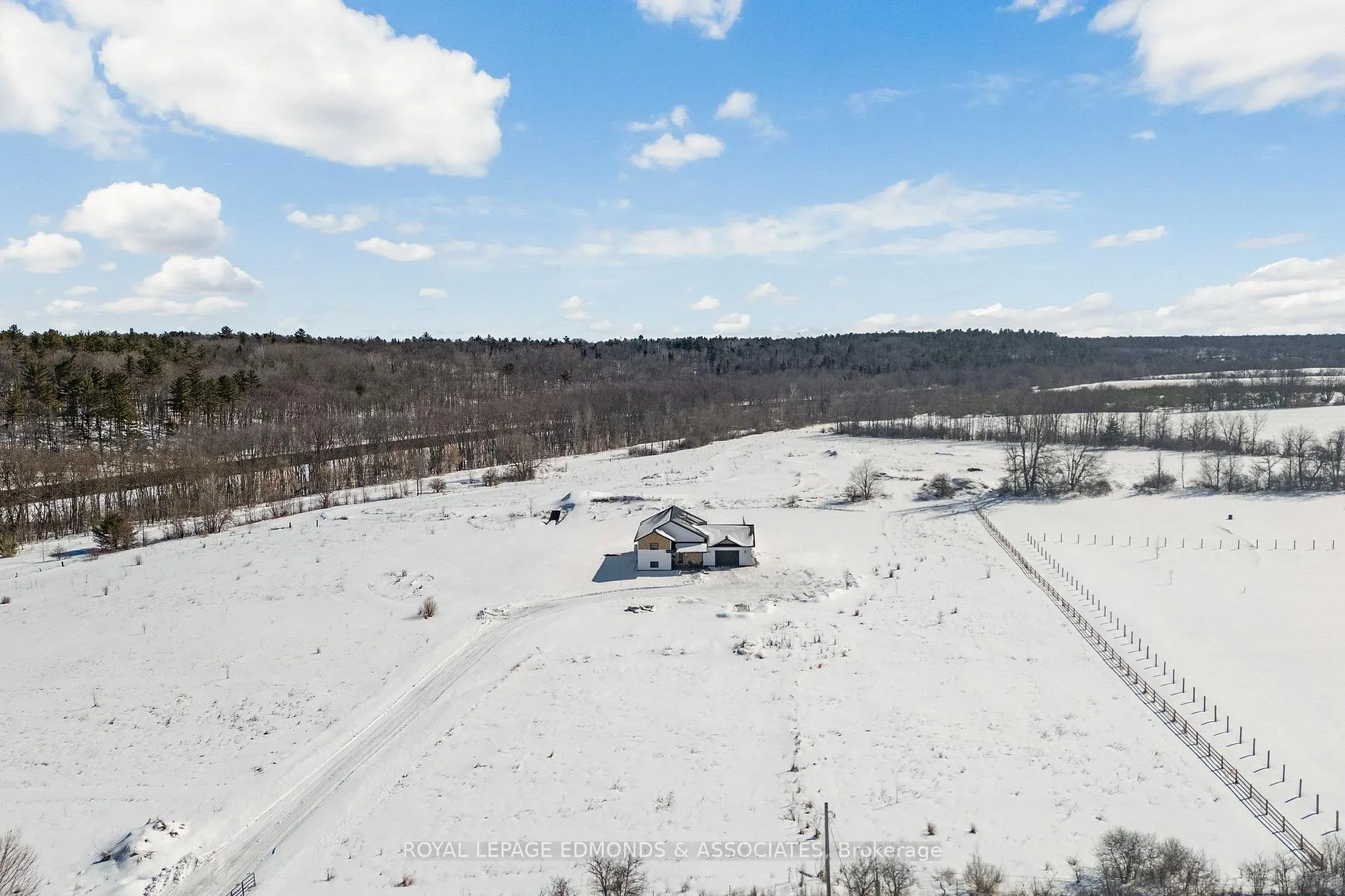 Photo 43 of 1097 Sutherland Road, Whitewater Region, Whitewater Region — HOMEH