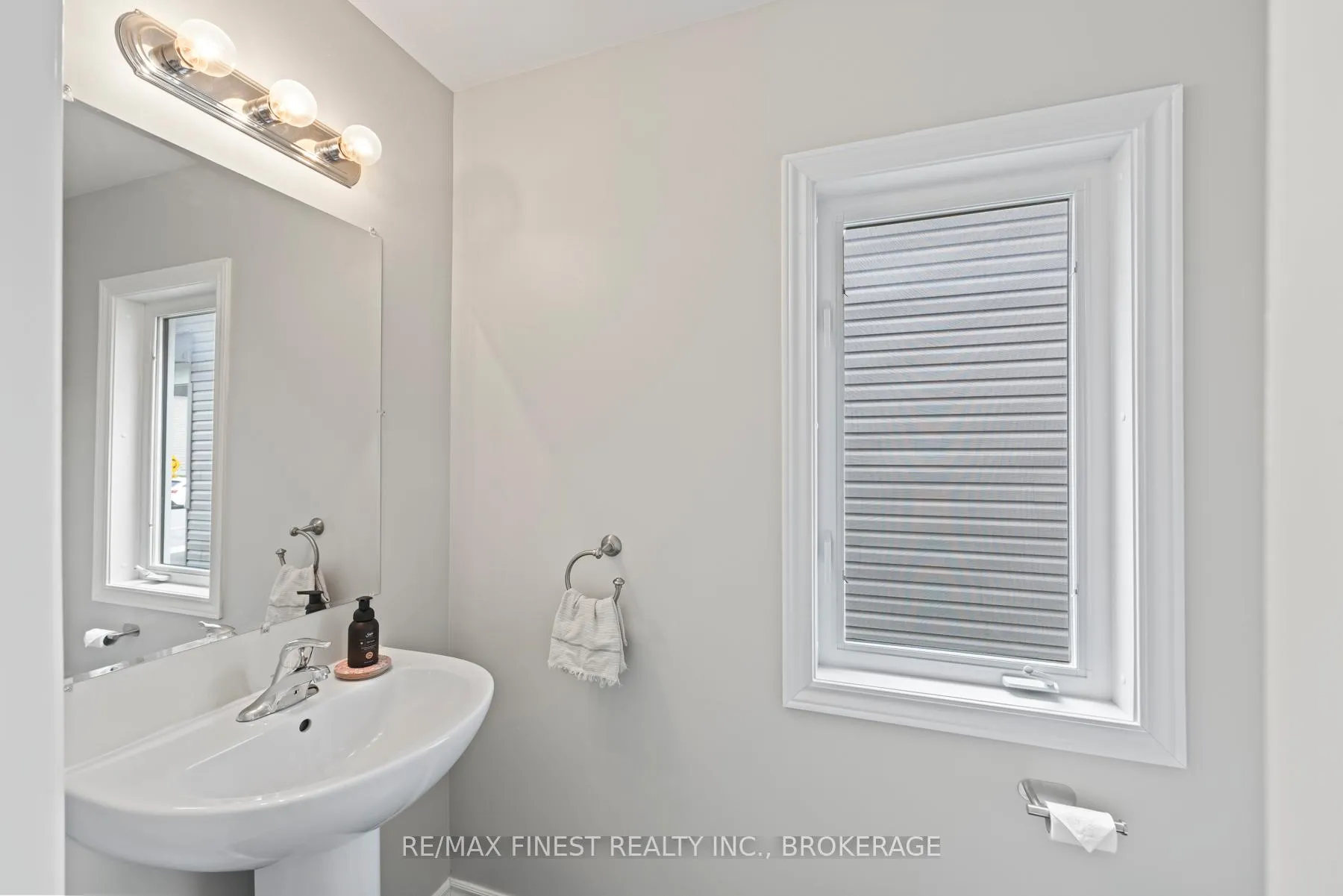 Photo 18 of 37 Brennan Crescent, Loyalist, Odessa — HOMEH