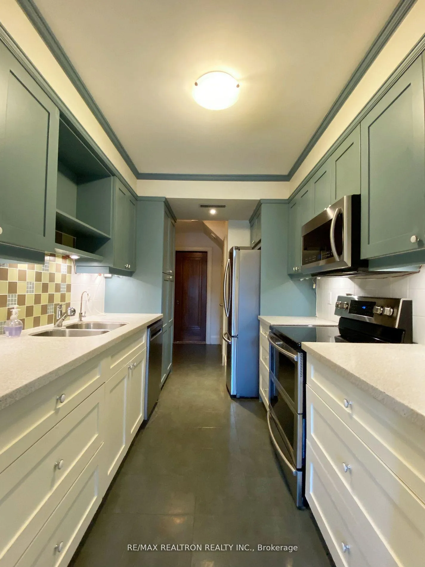 Photo 7 of 225 Glenview Avenue, Toronto, Lawrence Park South — HOMEH