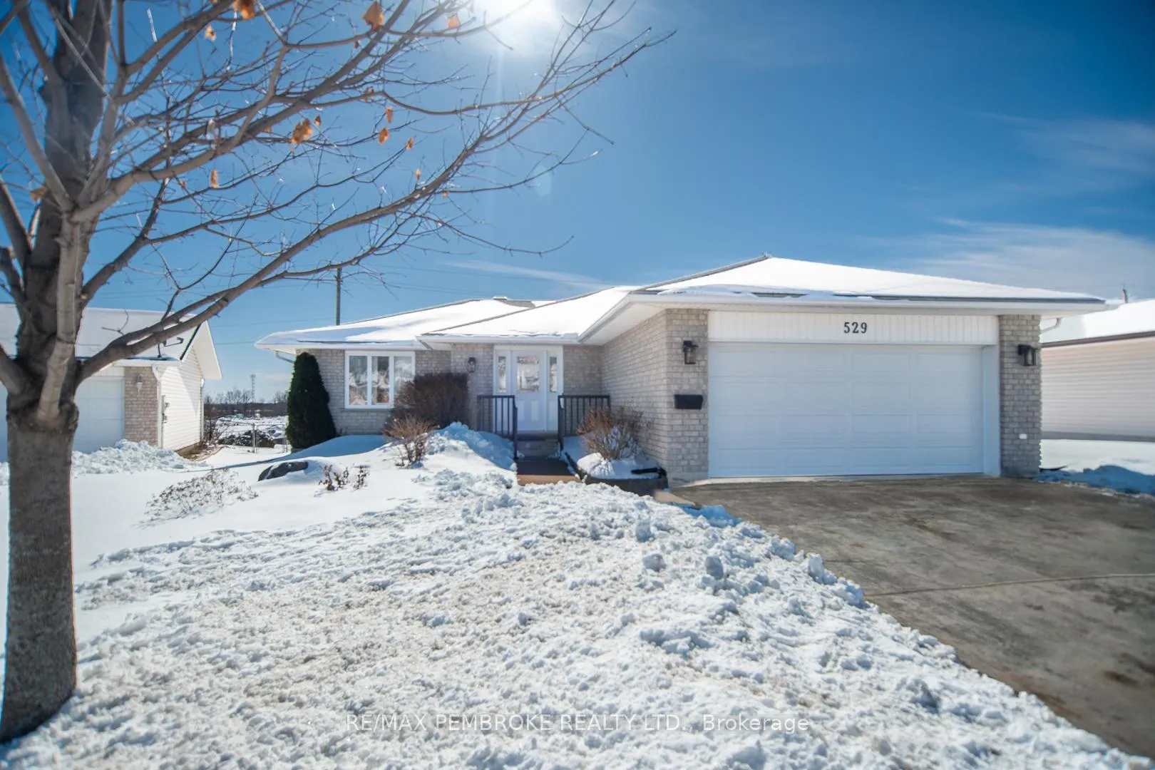 Photo 1 of 529 Angus Campbell Drive, Pembroke — HOMEH