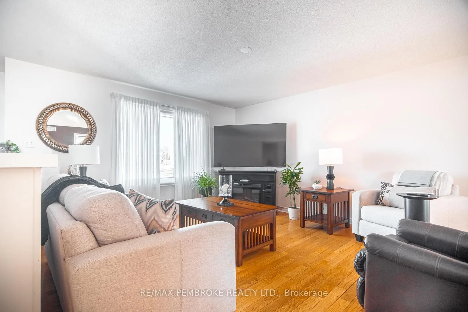 Photo 6 of 529 Angus Campbell Drive, Pembroke — HOMEH