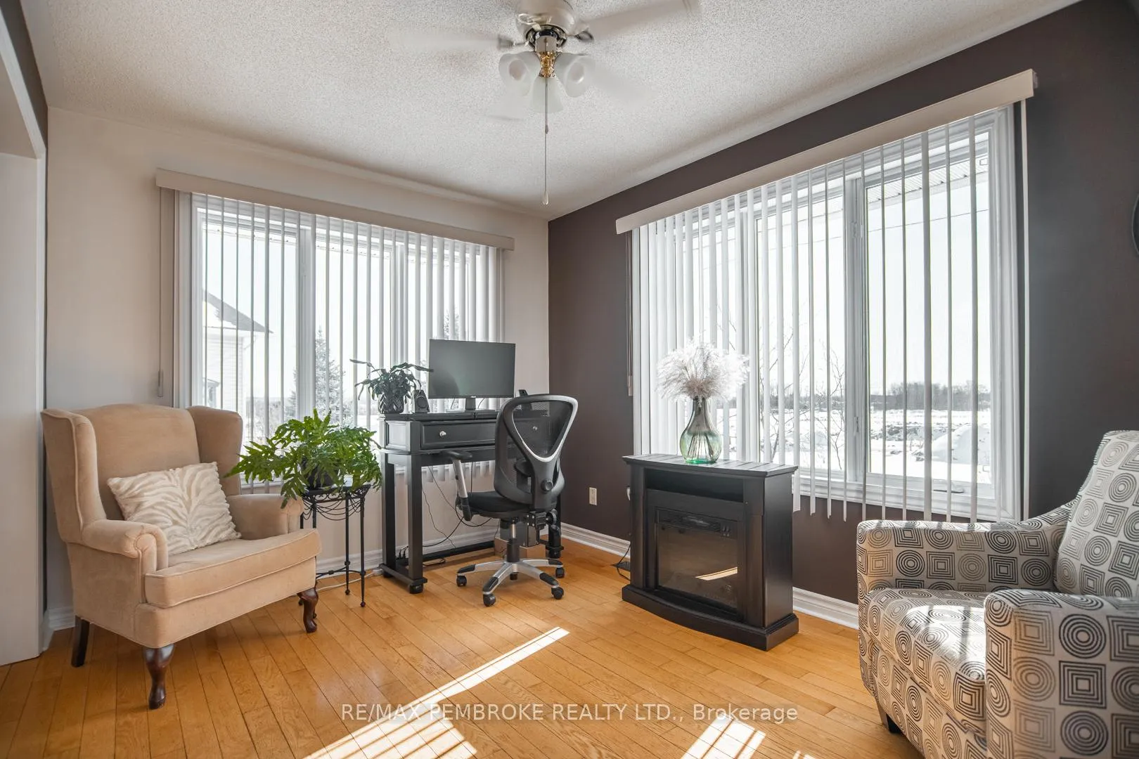 Photo 7 of 529 Angus Campbell Drive, Pembroke — HOMEH