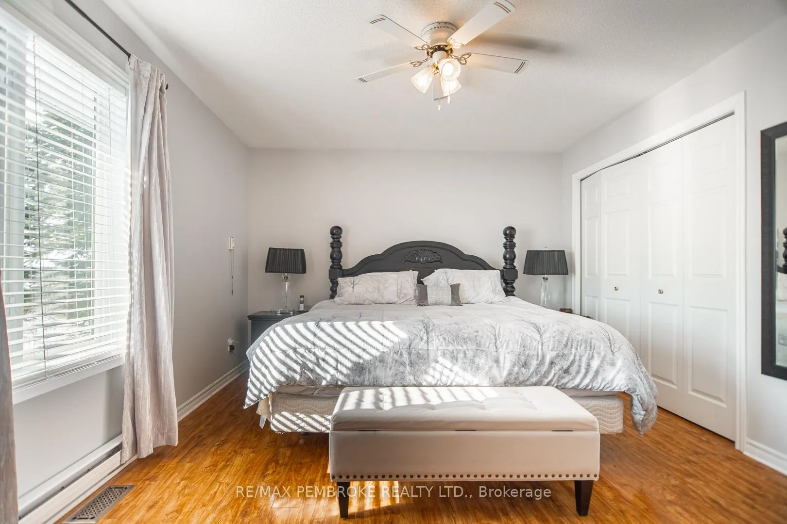 Photo 17 of 529 Angus Campbell Drive, Pembroke — HOMEH