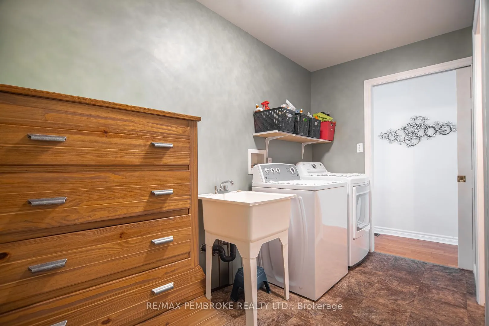 Photo 23 of 529 Angus Campbell Drive, Pembroke — HOMEH