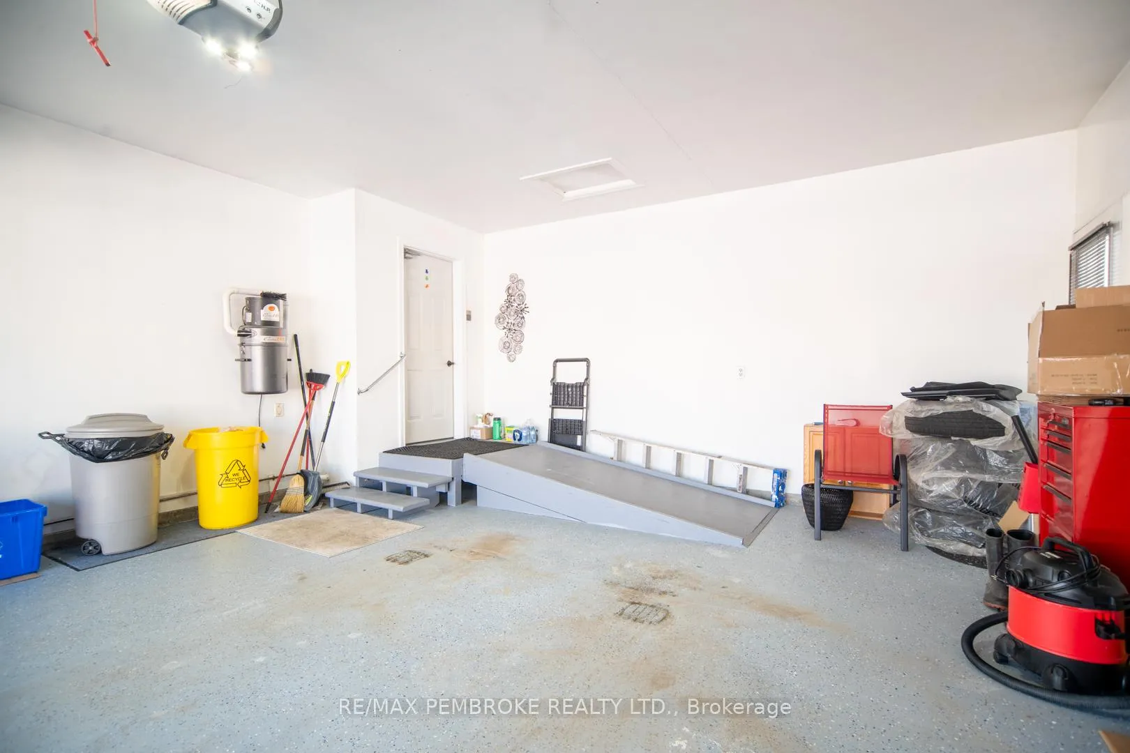 Photo 42 of 529 Angus Campbell Drive, Pembroke — HOMEH