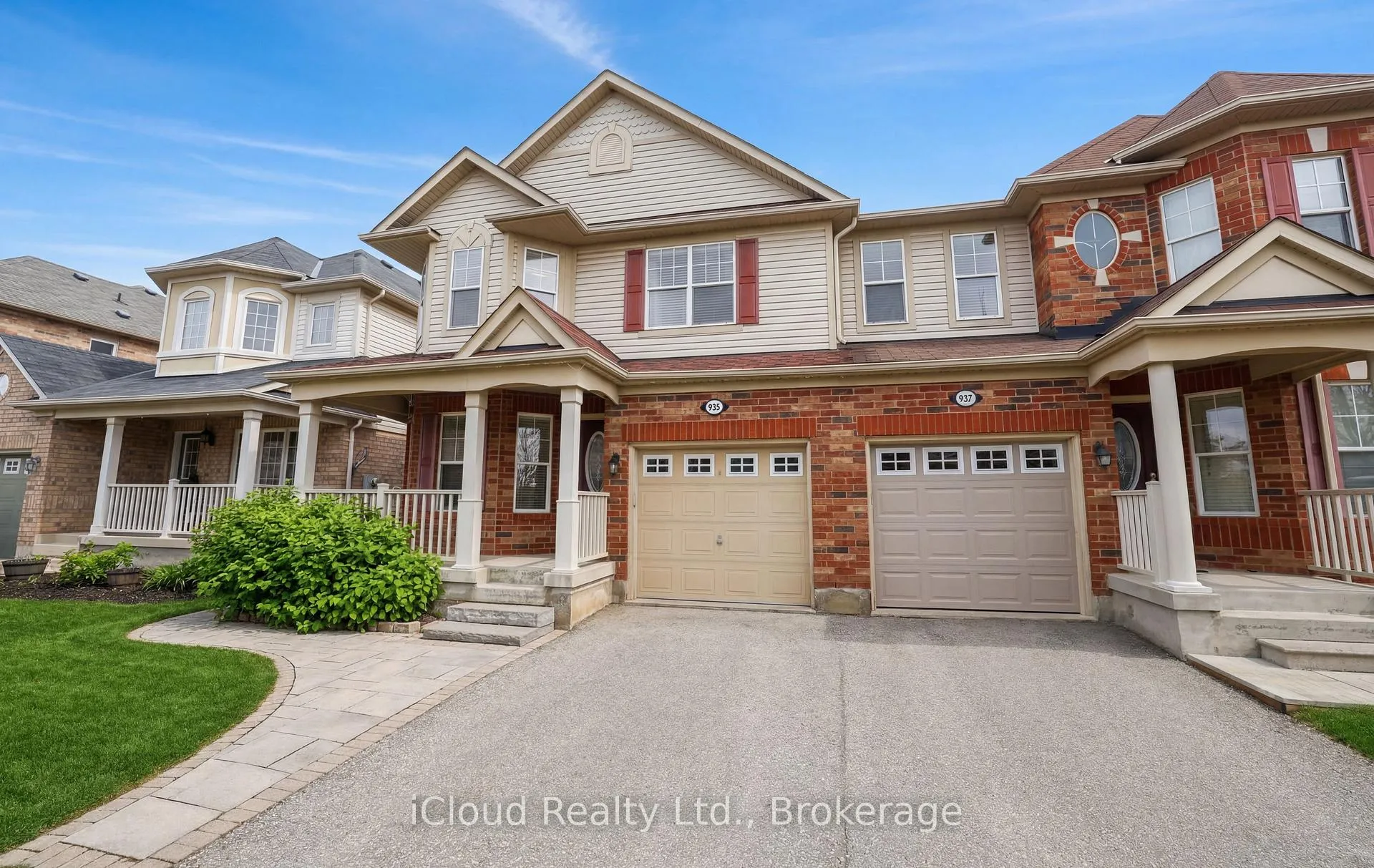 Photo 2 of 935 Vickerman Way, Milton, Coates — HOMEH