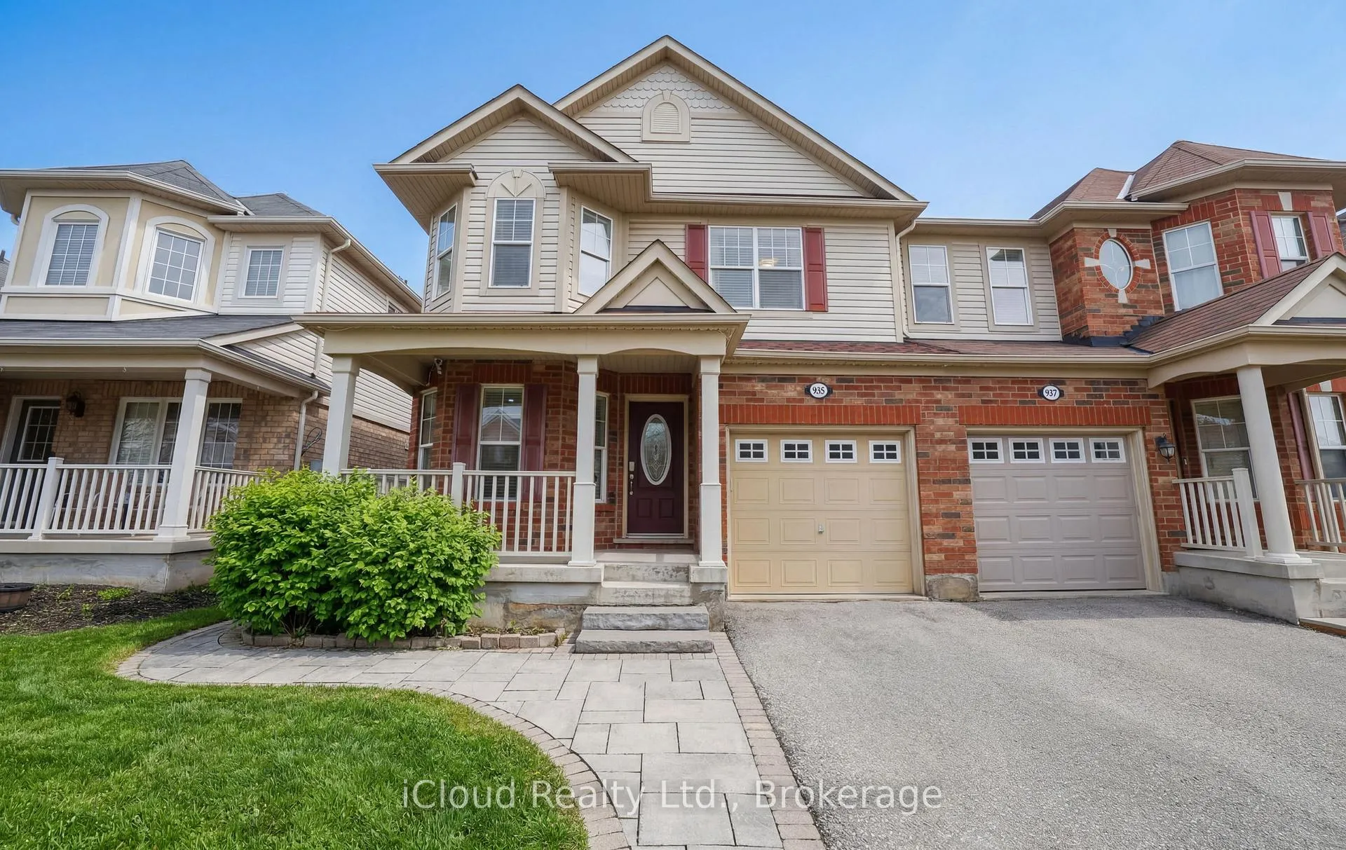 Photo 3 of 935 Vickerman Way, Milton, Coates — HOMEH