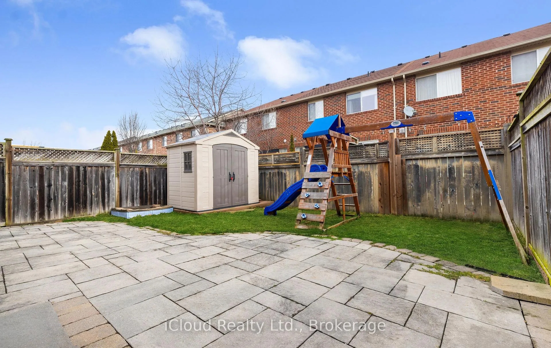Photo 29 of 935 Vickerman Way, Milton, Coates — HOMEH
