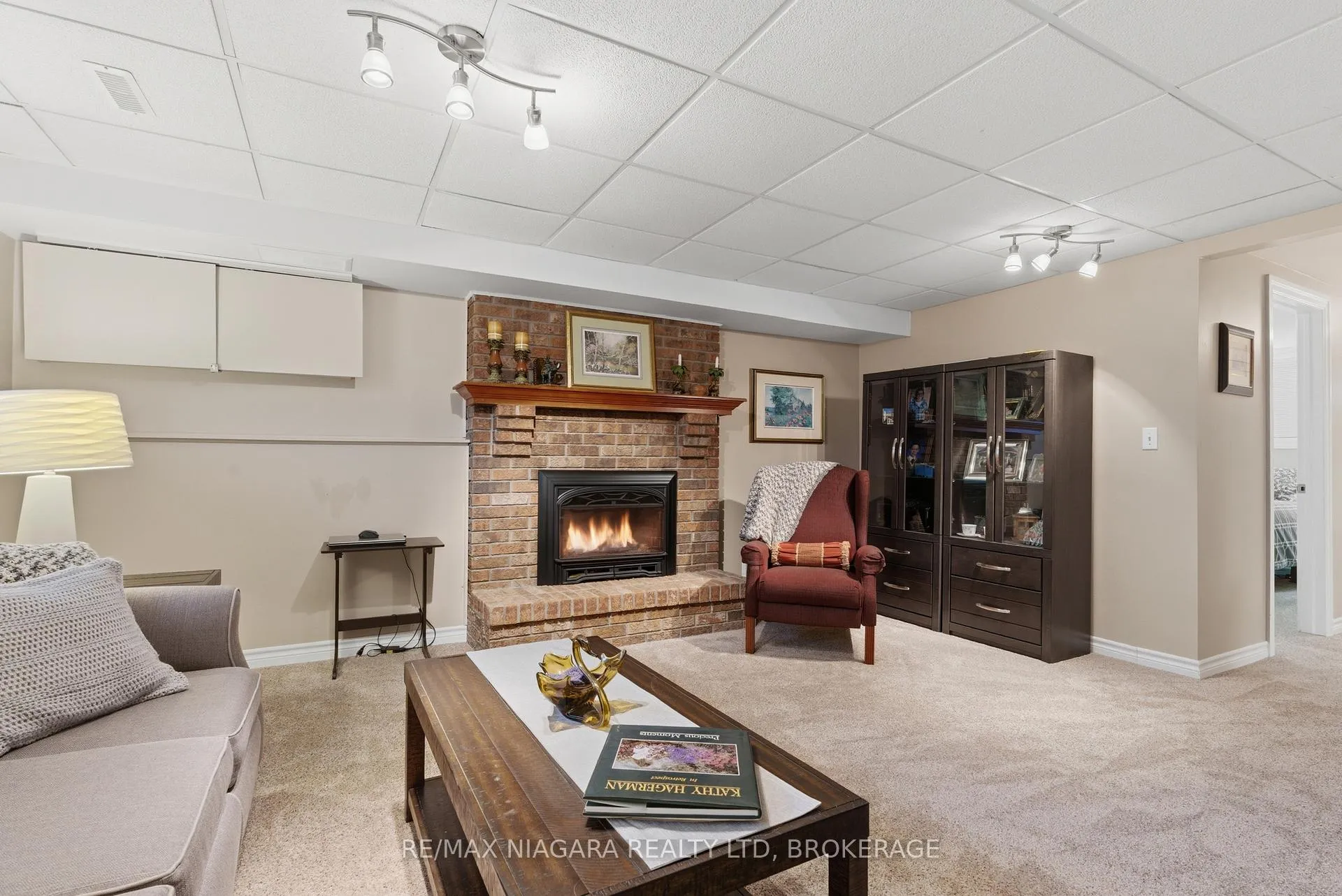 Photo 20 of 57 Meredith Drive, St. Catharines, Carlton/Bunting — HOMEH