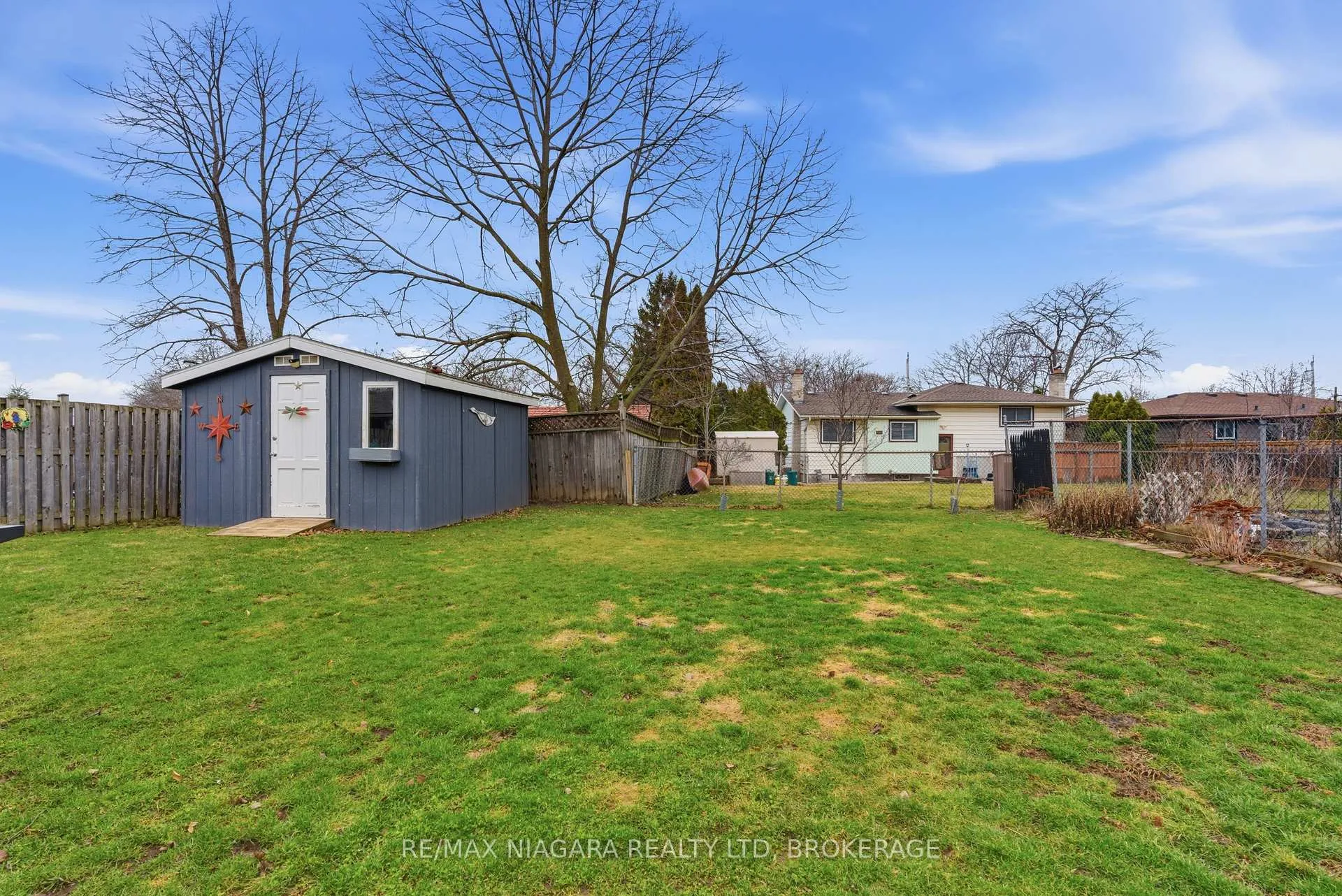 Photo 33 of 57 Meredith Drive, St. Catharines, Carlton/Bunting — HOMEH