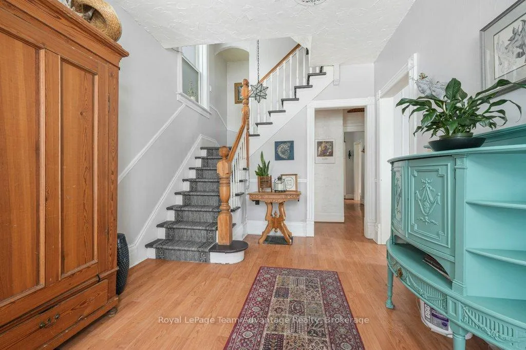 Photo 7 of 79 Gibson Street, Parry Sound — HOMEH