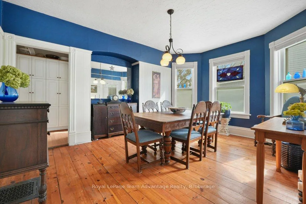 Photo 11 of 79 Gibson Street, Parry Sound — HOMEH