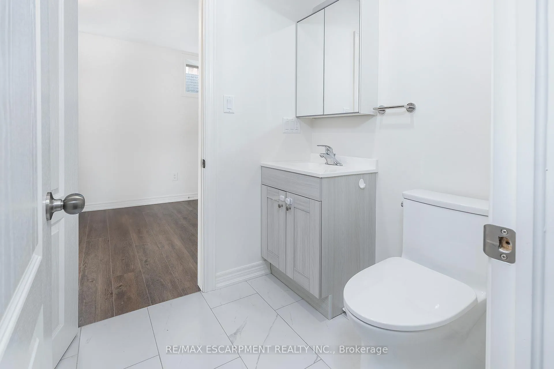 Photo 12 of Unit Lower, 22 Whithorn Crescent, Haldimand — HOMEH
