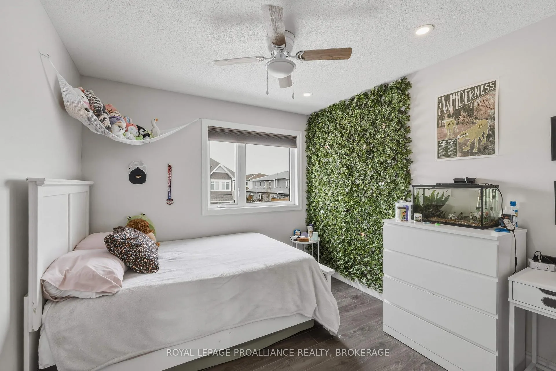 Photo 26 of 894 Riverview Way, Kingston, Kingston East (Incl Barret Crt) — HOMEH