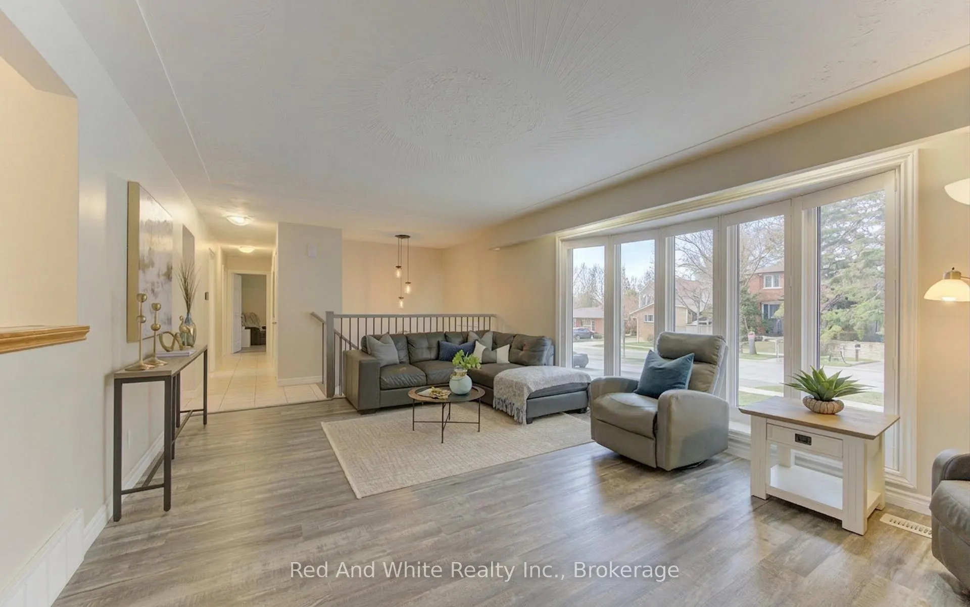 Photo 7 of 64 Wilkins Drive, Kitchener — HOMEH