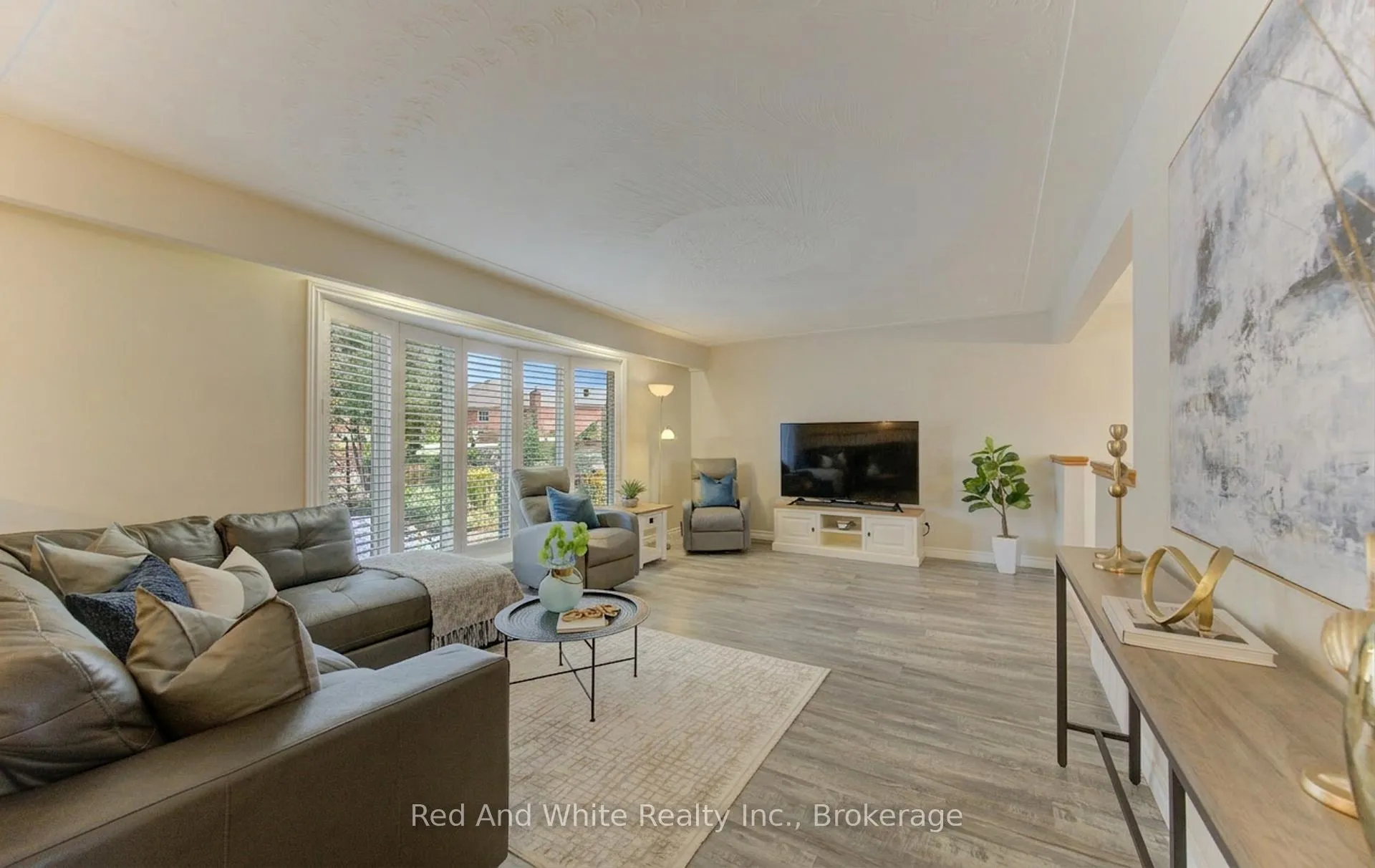 Photo 9 of 64 Wilkins Drive, Kitchener — HOMEH