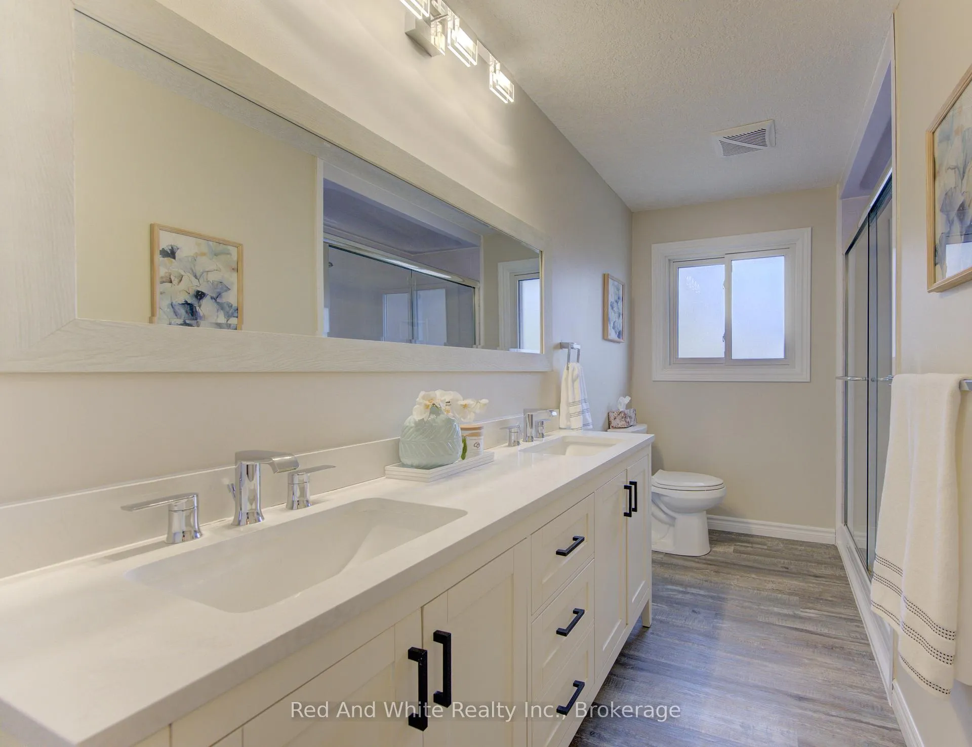 Photo 21 of 64 Wilkins Drive, Kitchener — HOMEH