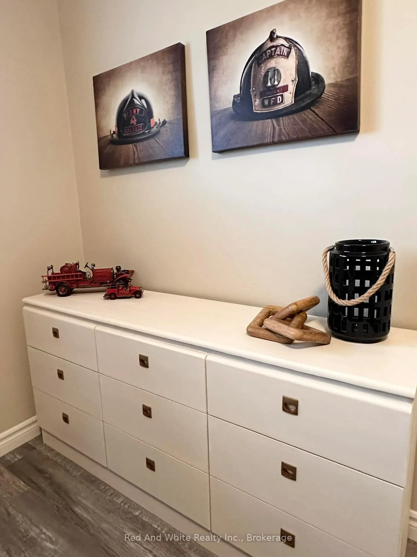 Photo 25 of 64 Wilkins Drive, Kitchener — HOMEH