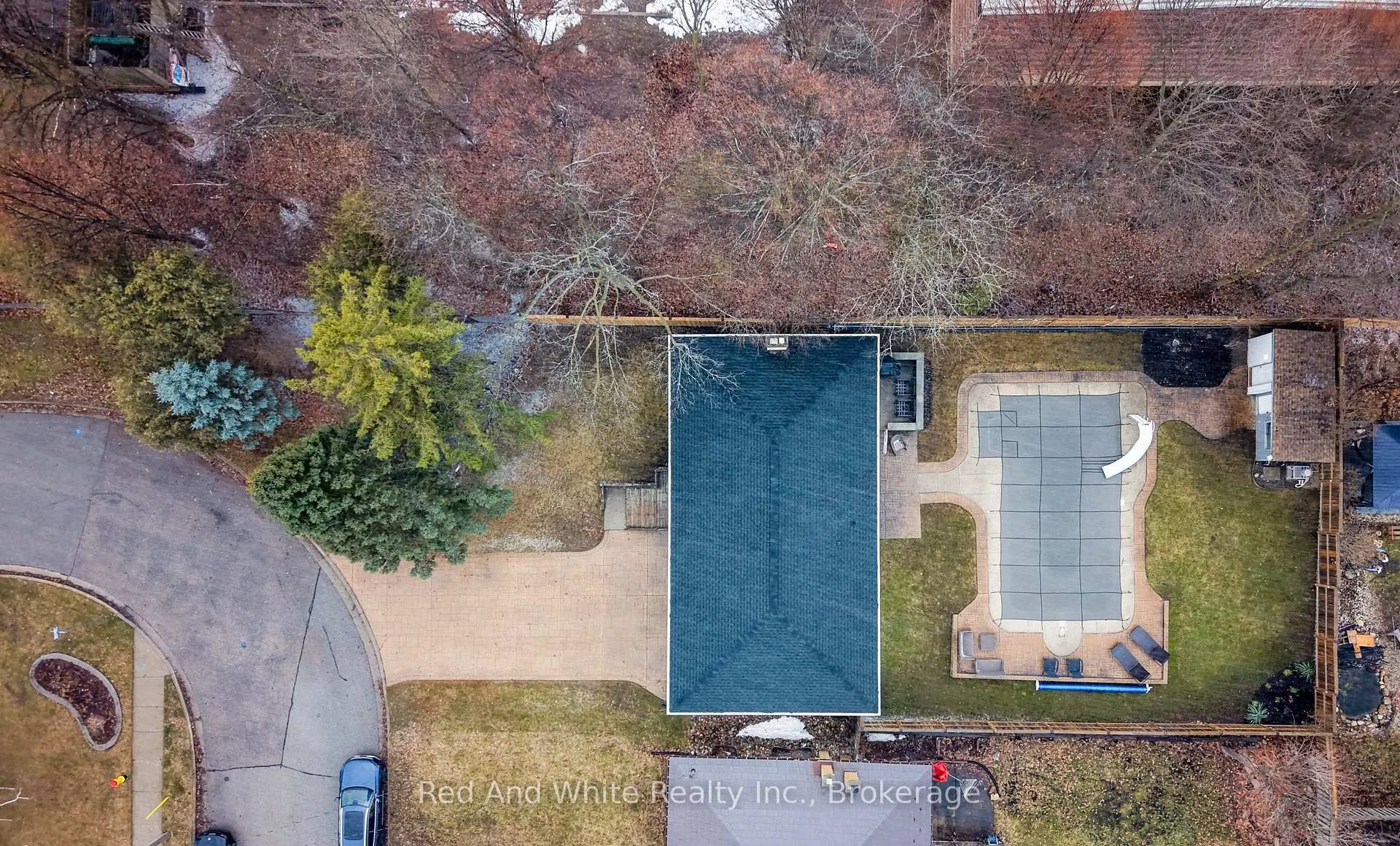 Photo 37 of 64 Wilkins Drive, Kitchener — HOMEH