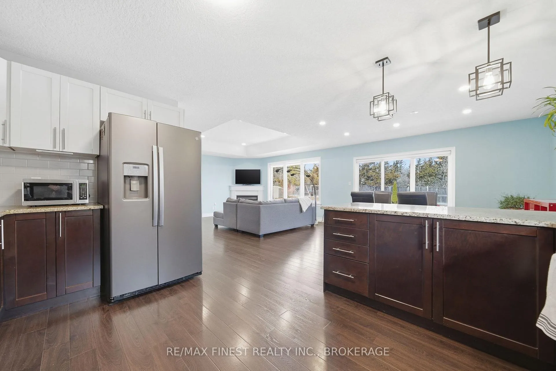 Photo 14 of 19 Freedom Crescent, Quinte West, Sidney Ward — HOMEH