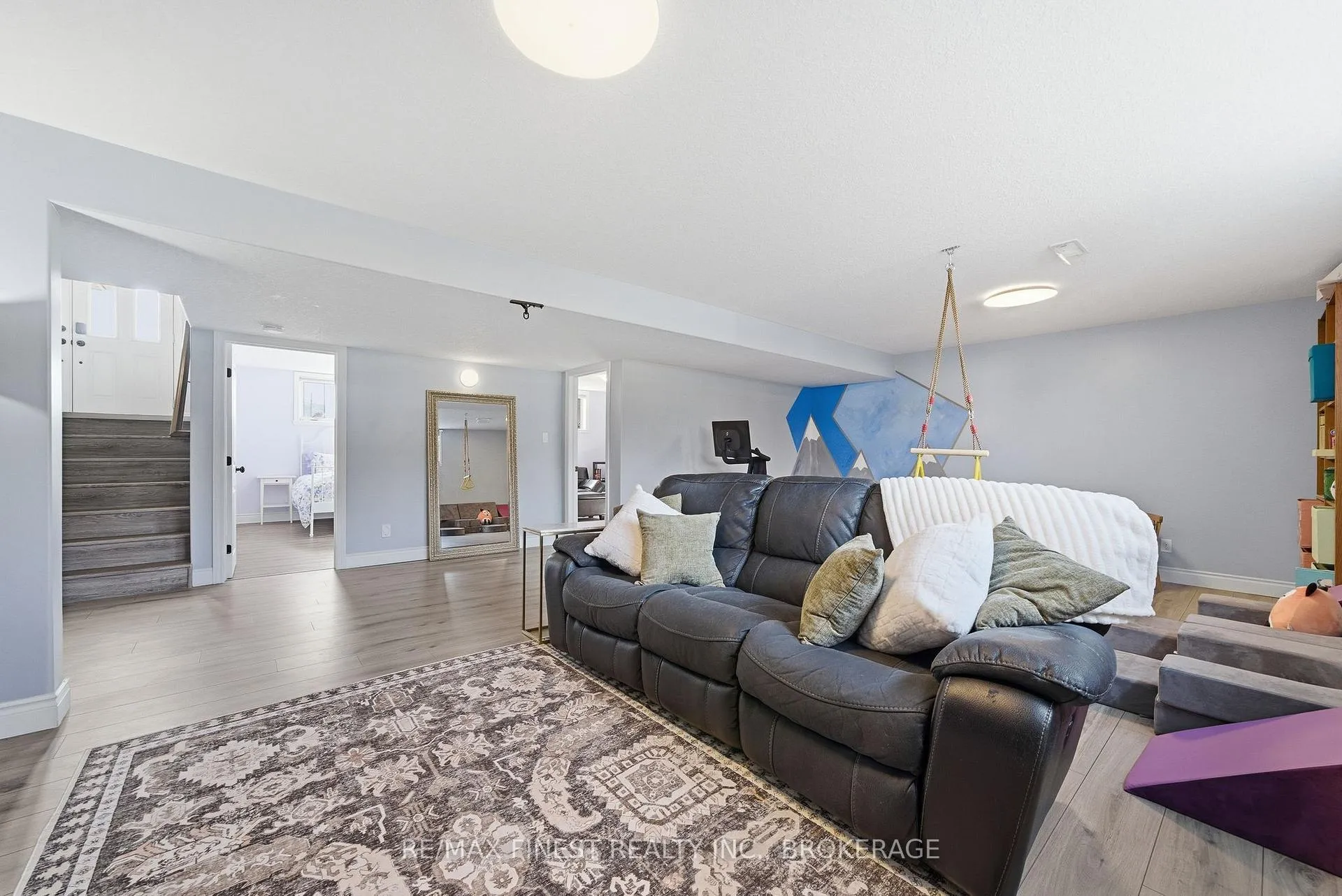 Photo 27 of 19 Freedom Crescent, Quinte West, Sidney Ward — HOMEH