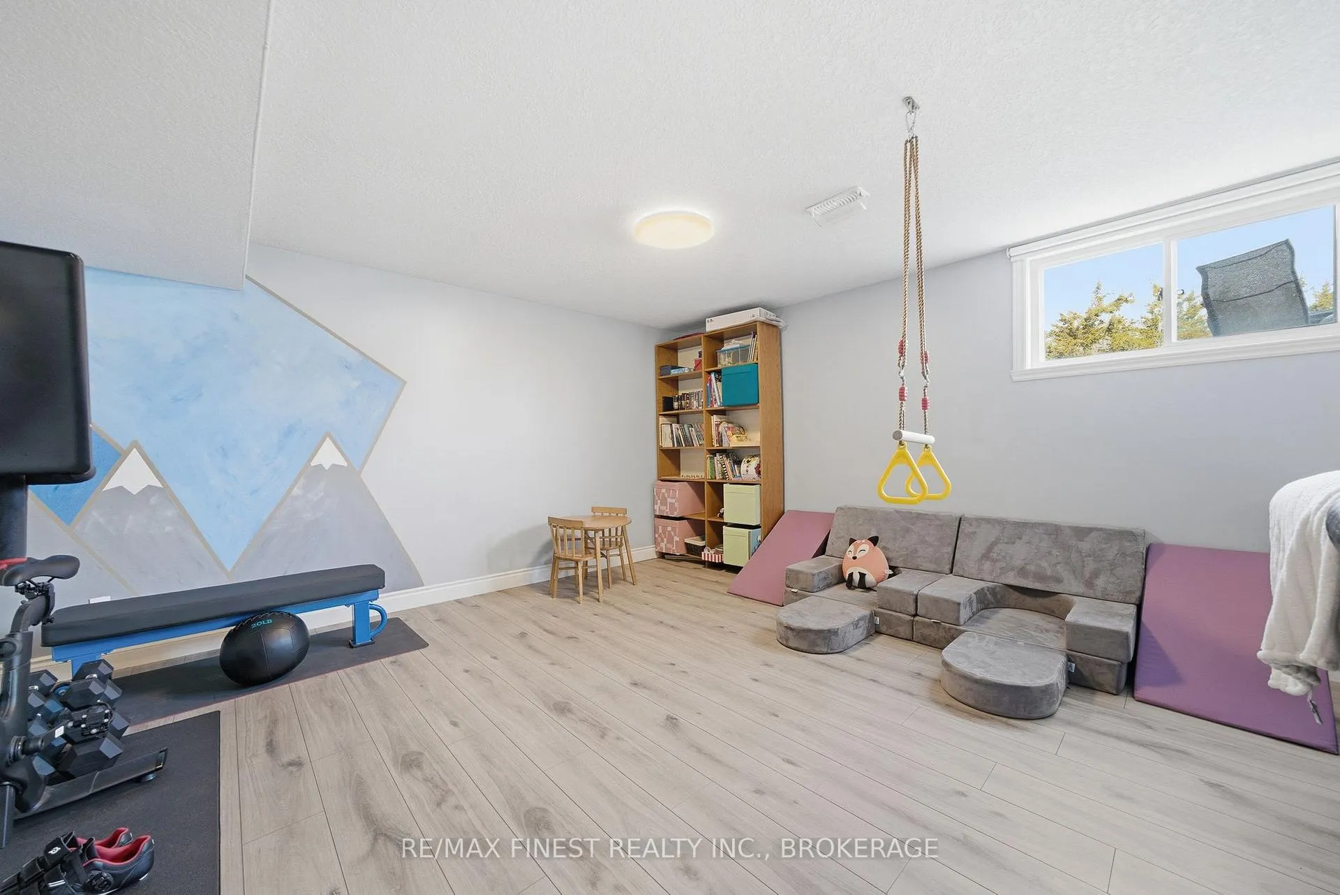 Photo 28 of 19 Freedom Crescent, Quinte West, Sidney Ward — HOMEH