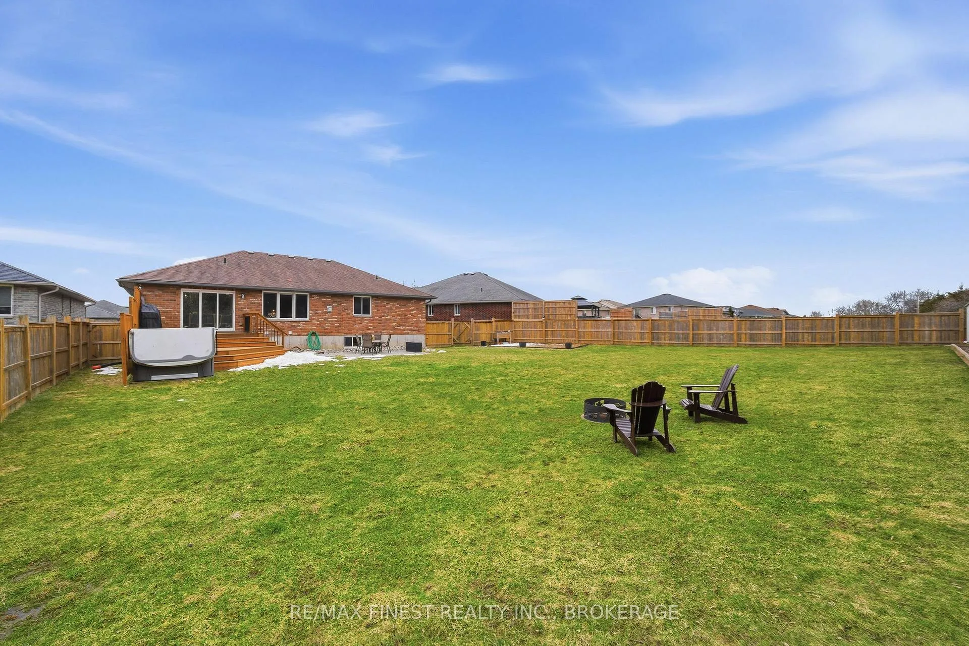 Photo 45 of 19 Freedom Crescent, Quinte West, Sidney Ward — HOMEH