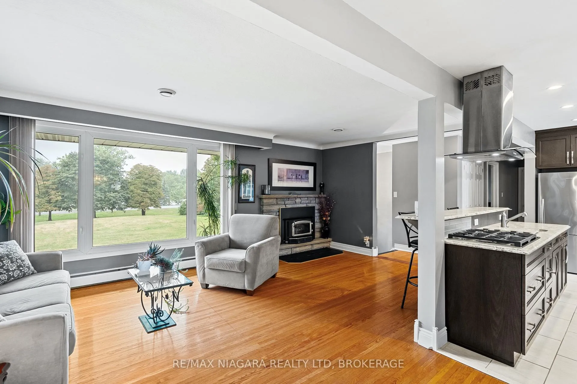 Photo 11 of 594 Doans Ridge Road, Welland, Cooks Mills — HOMEH