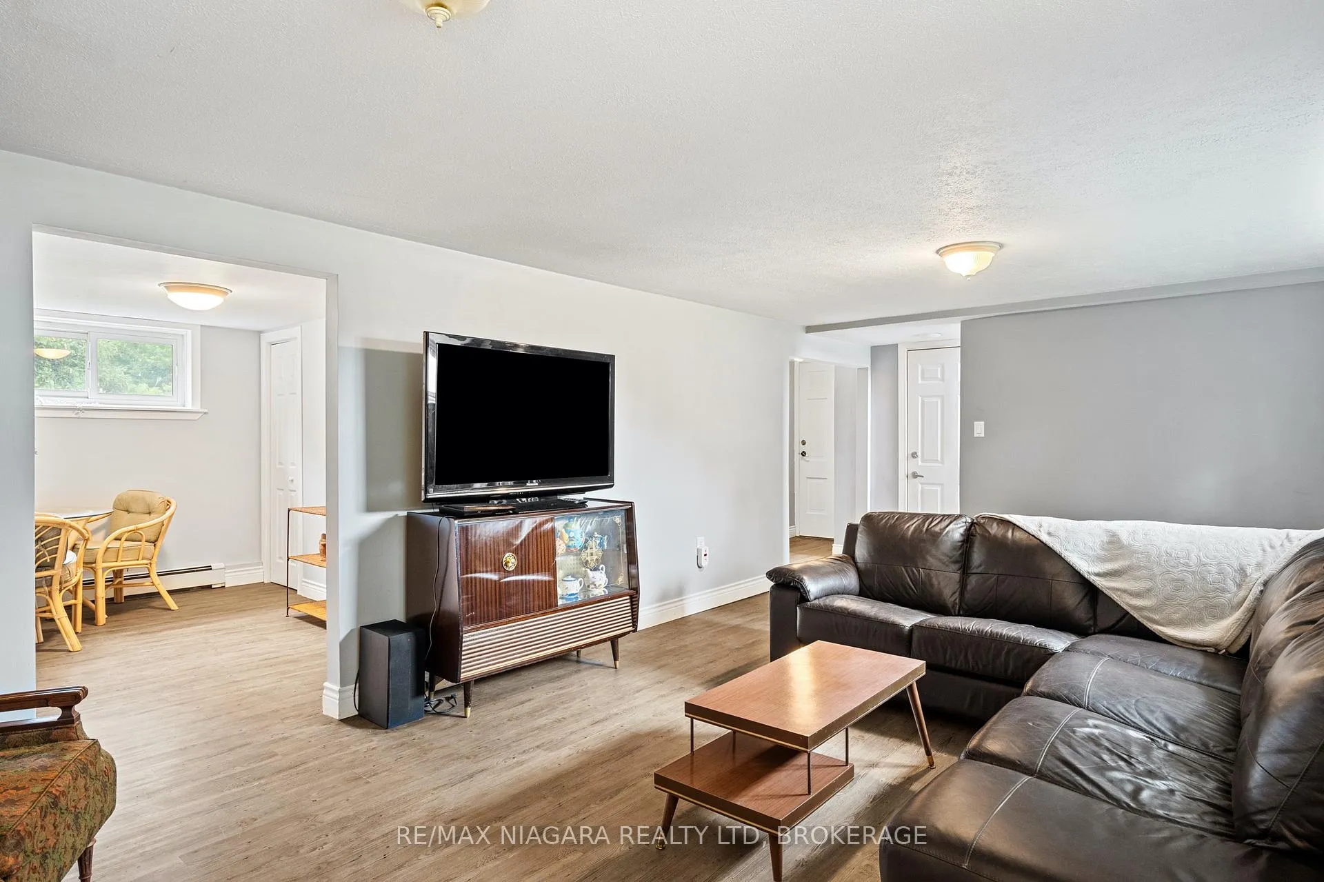 Photo 23 of 594 Doans Ridge Road, Welland, Cooks Mills — HOMEH