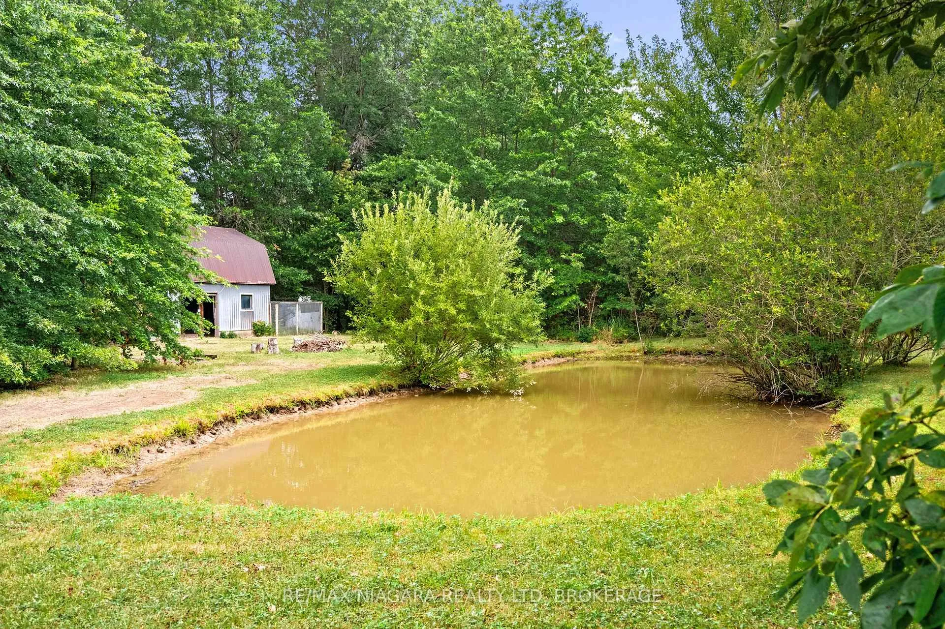 Photo 35 of 594 Doans Ridge Road, Welland, Cooks Mills — HOMEH