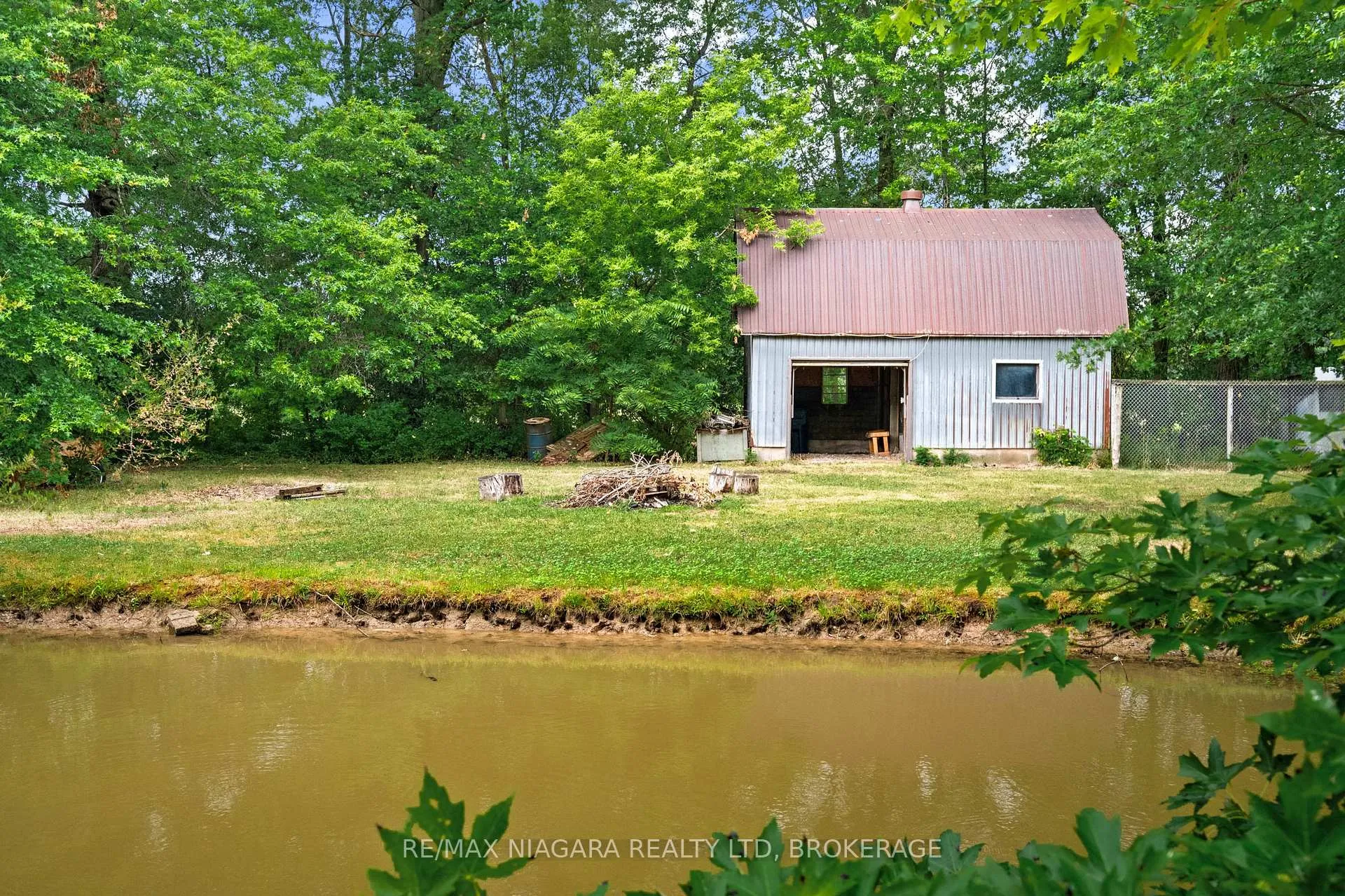 Photo 36 of 594 Doans Ridge Road, Welland, Cooks Mills — HOMEH