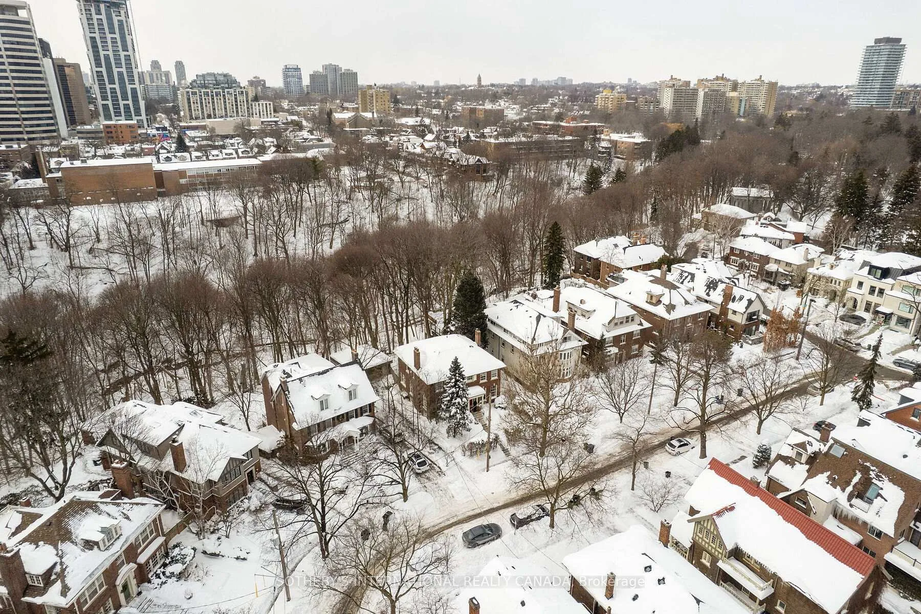 Photo 4 of 16 Rose Park Crescent, Toronto, Rosedale-Moore Park — HOMEH
